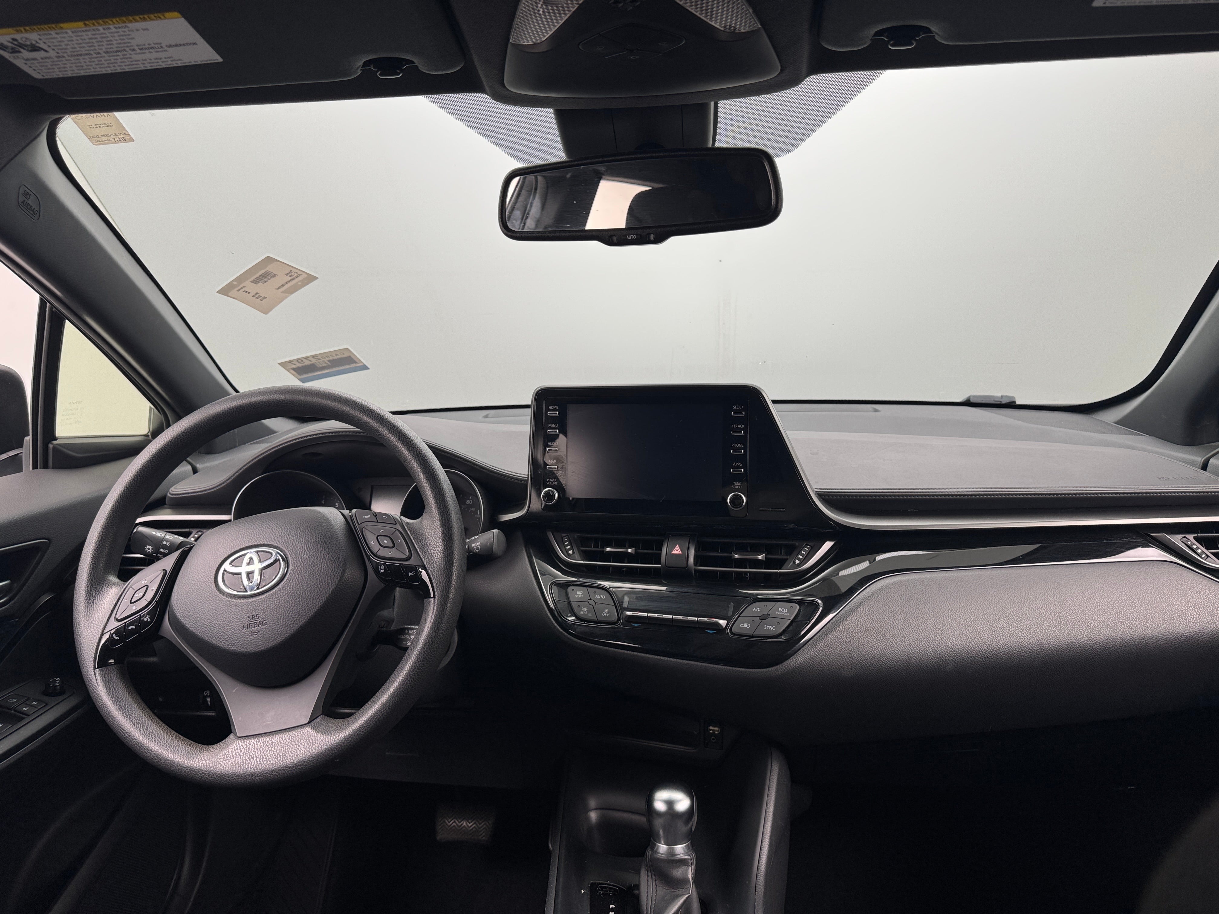 2019 Toyota C-HR LE 3