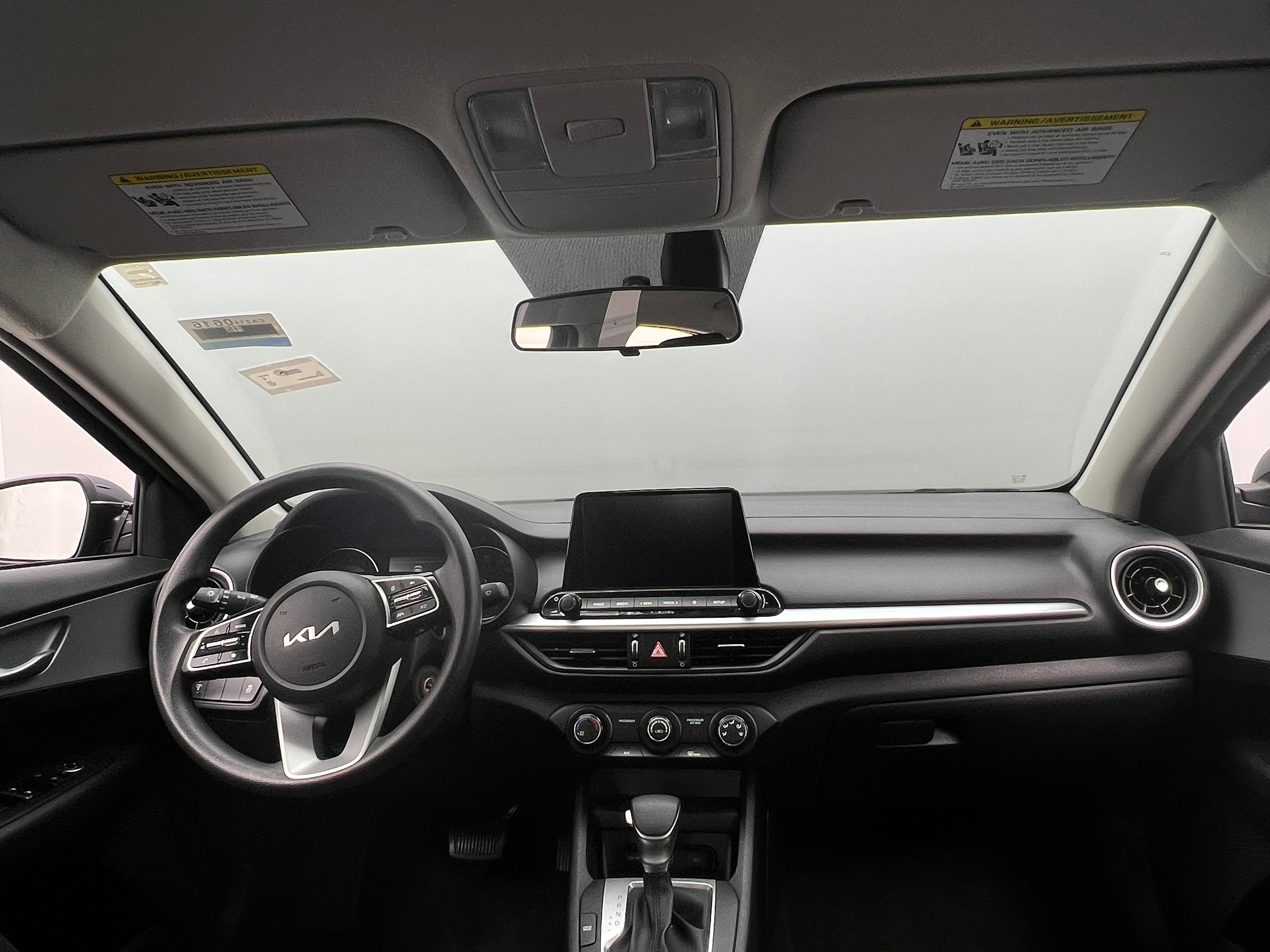 2024 Kia Forte LXS 3