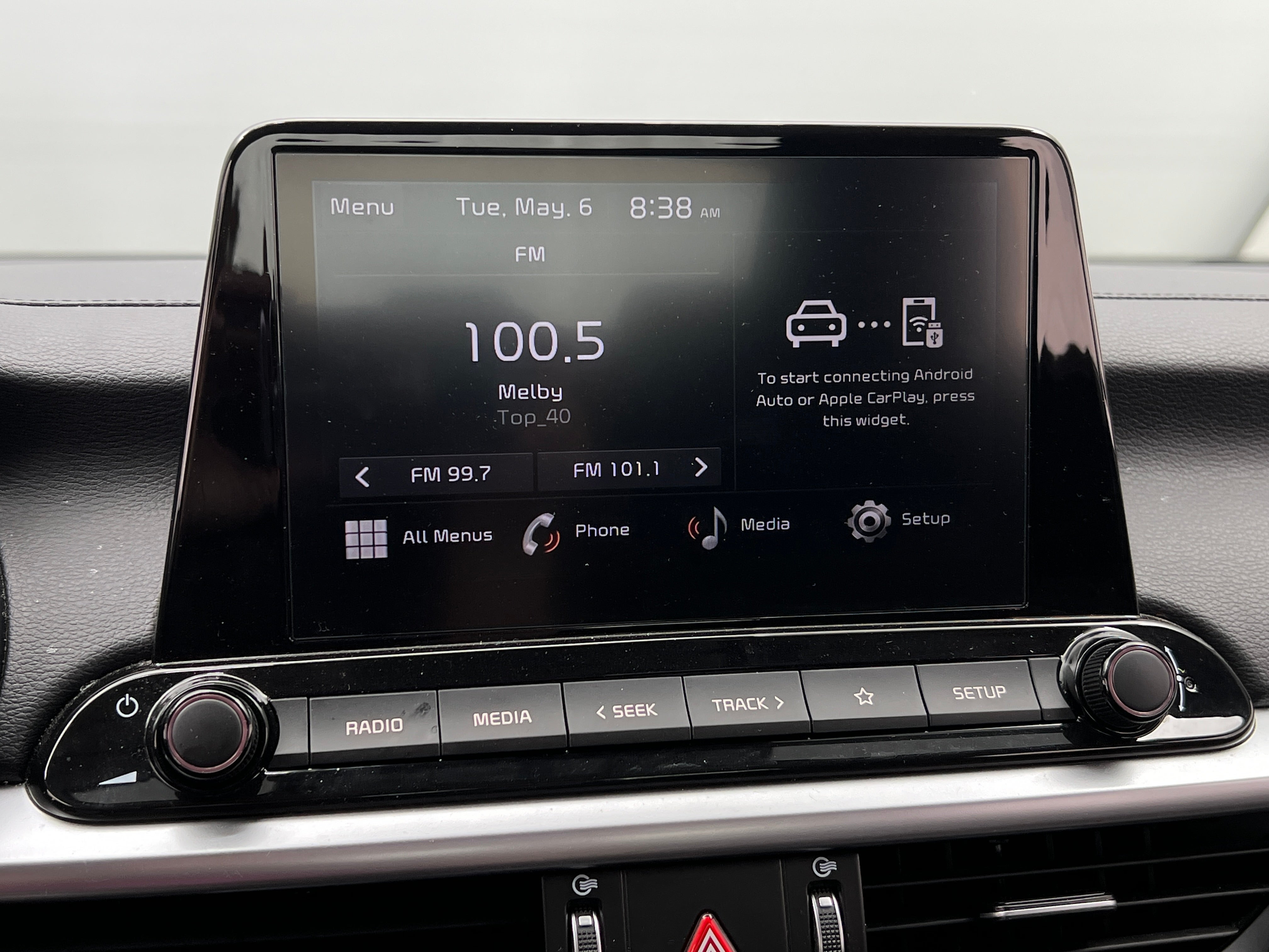 2024 Kia Forte LXS 4