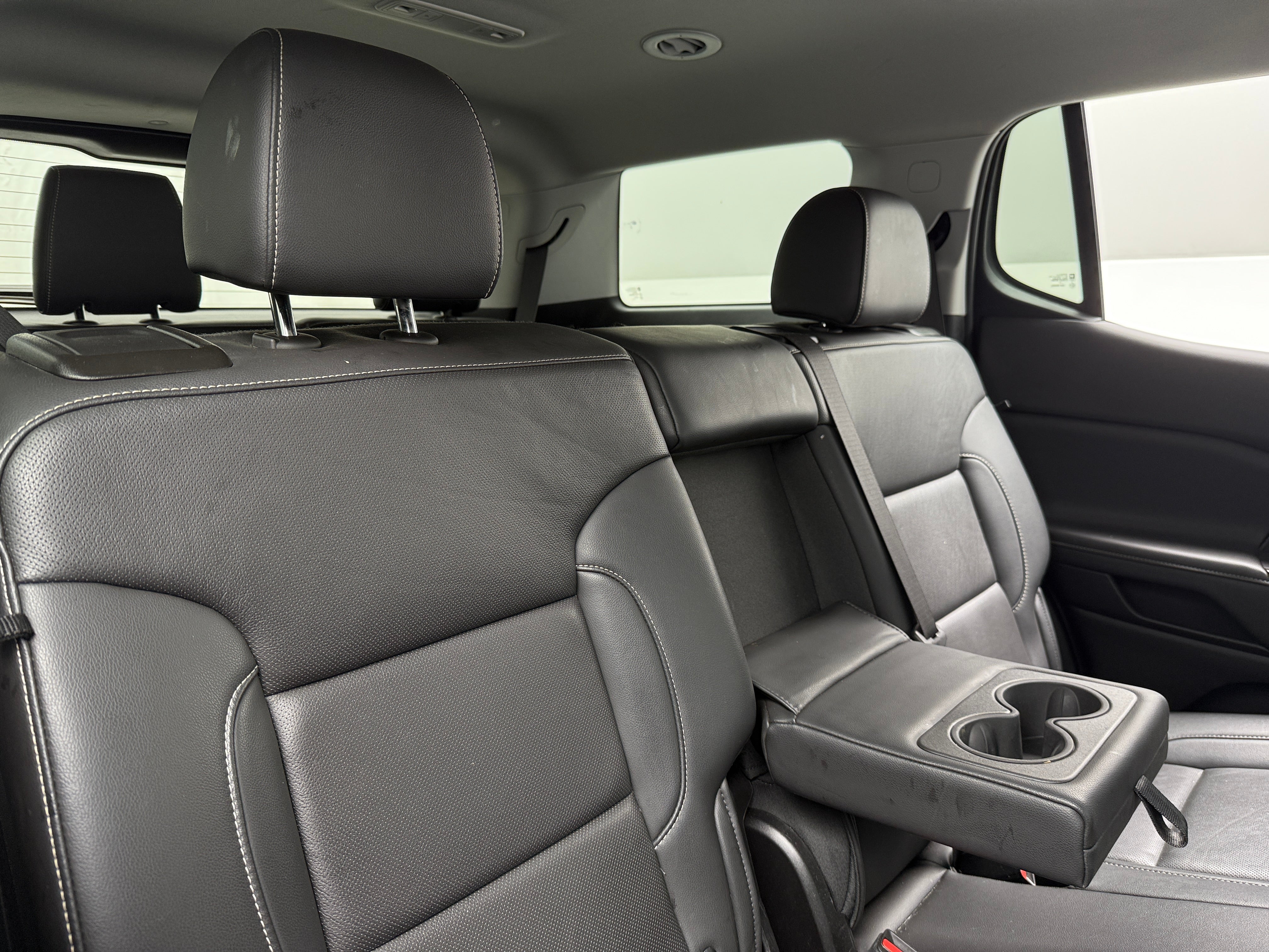 2023 GMC Acadia SLT 5