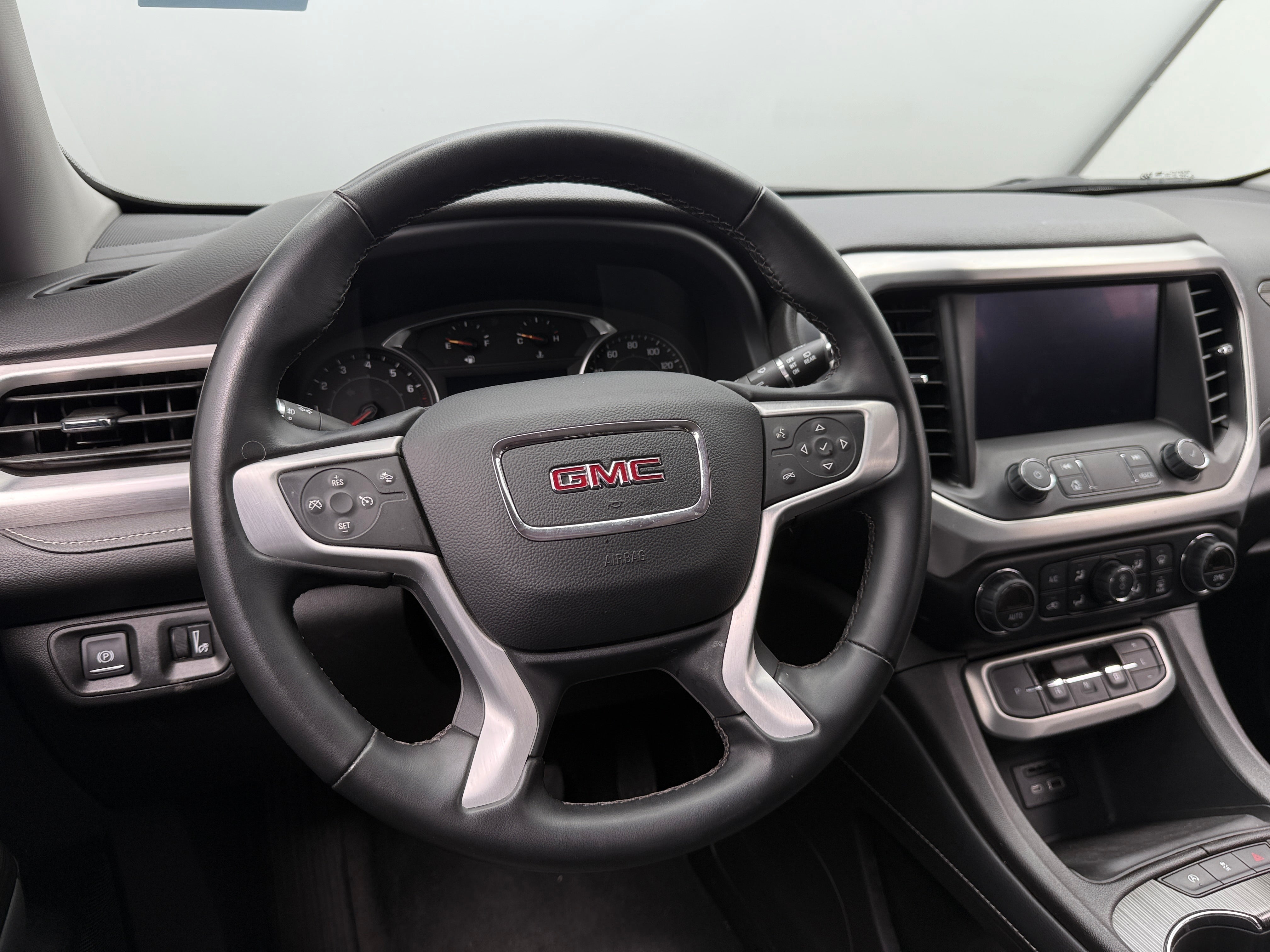 2023 GMC Acadia SLT 4