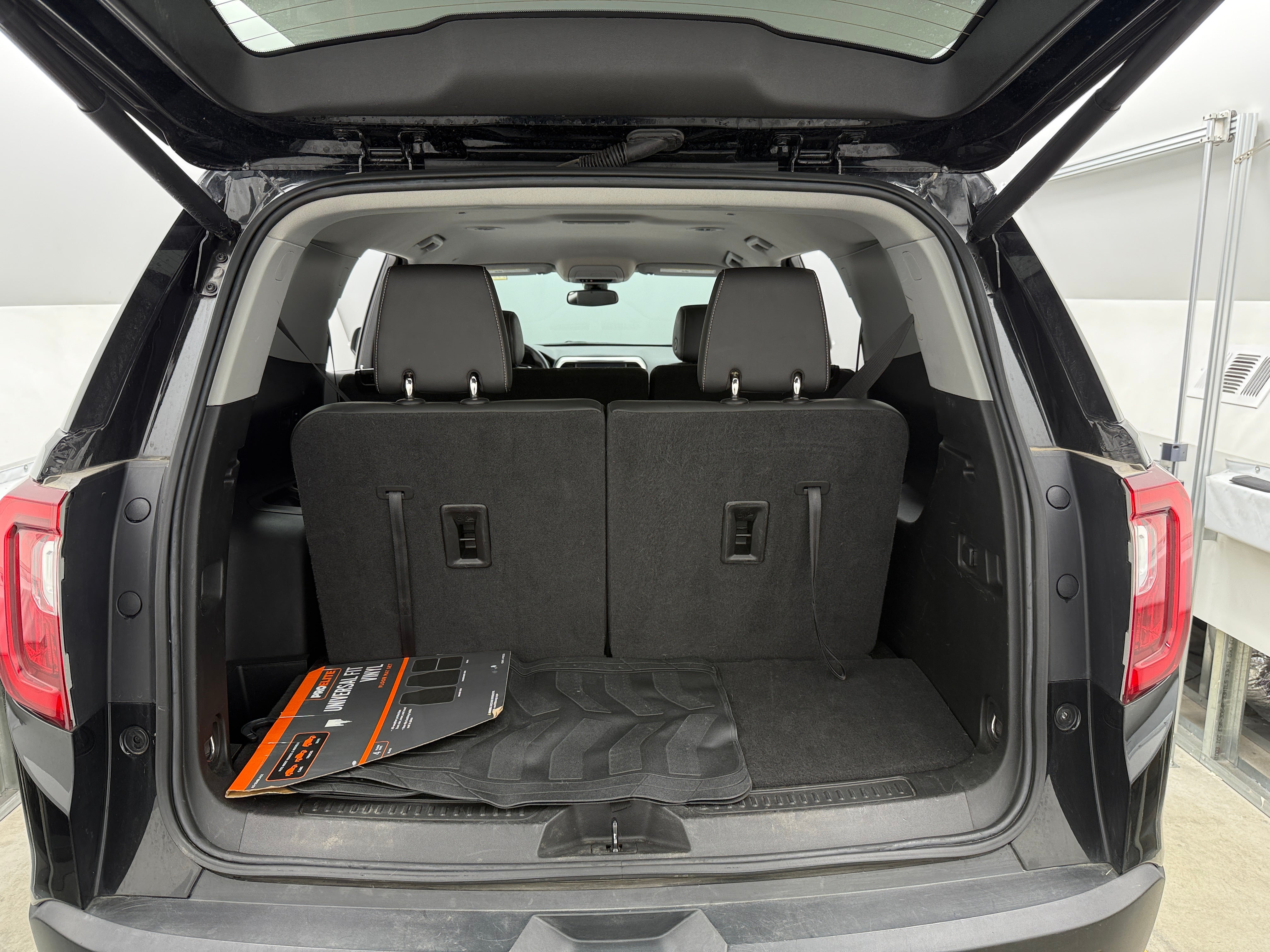 2023 GMC Acadia SLT 6
