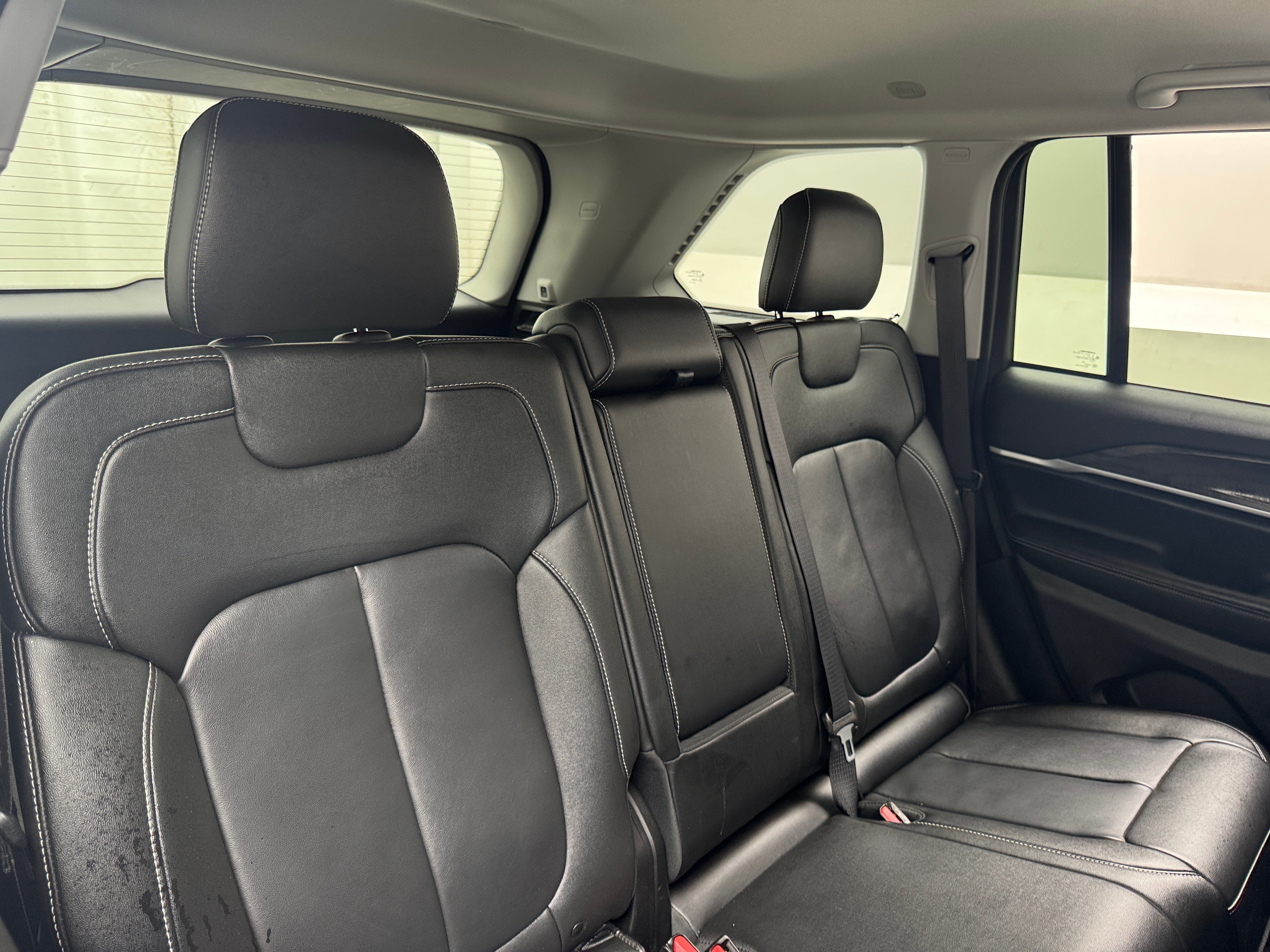 2023 Jeep Grand Cherokee Limited Edition 5