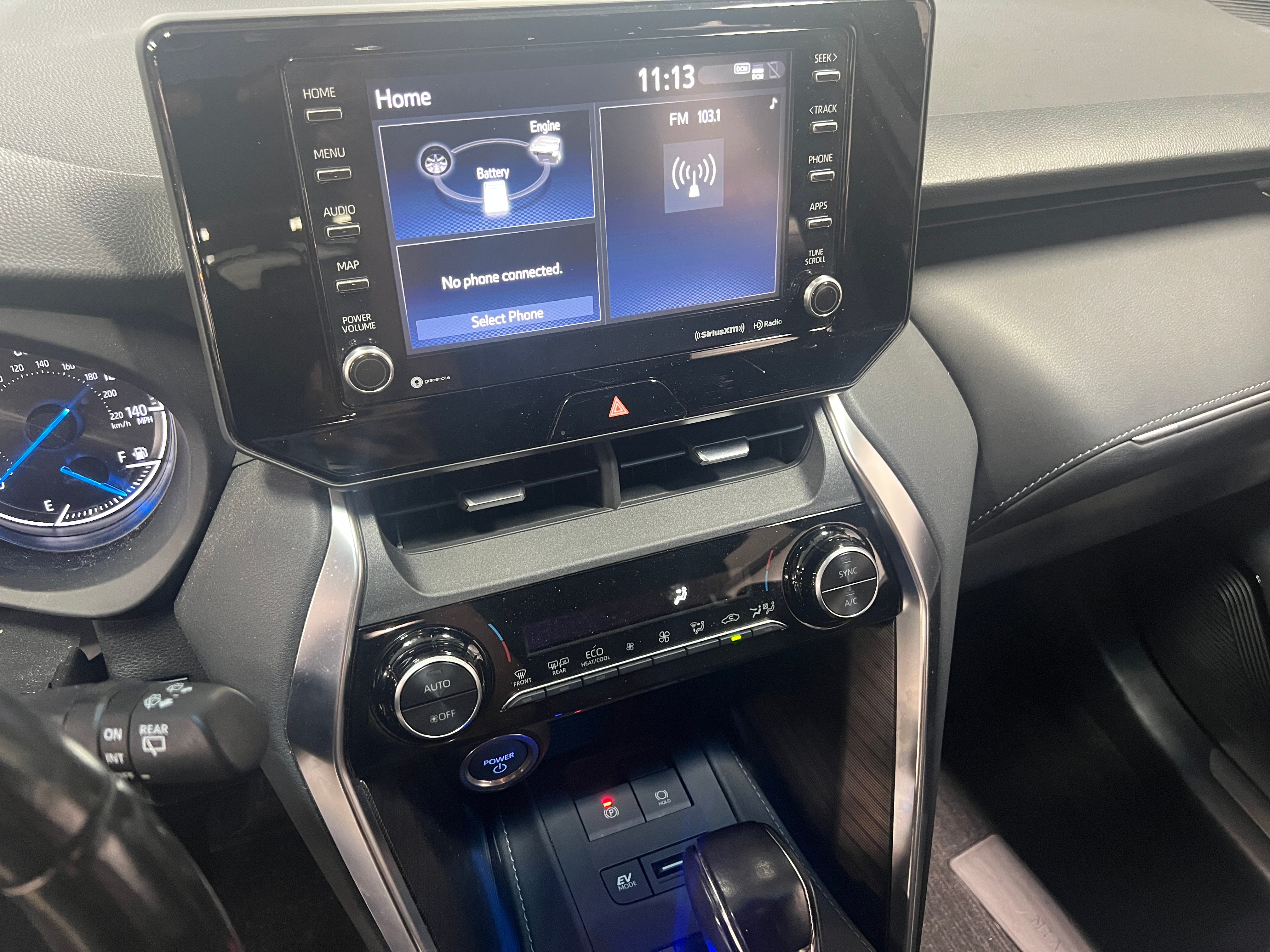 2021 Toyota Venza XLE 3