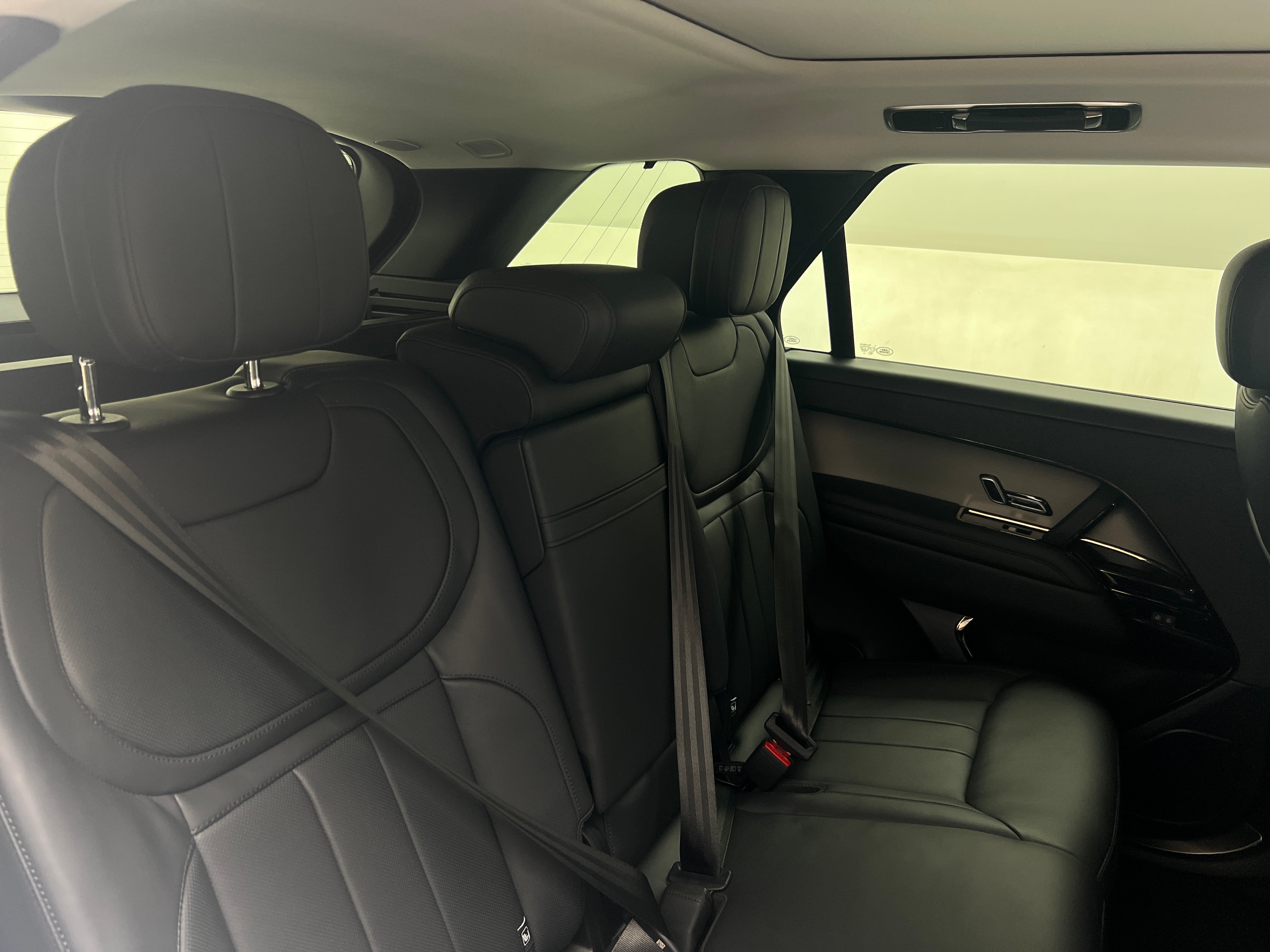 2023 Land Rover Range Rover Sport SE 5