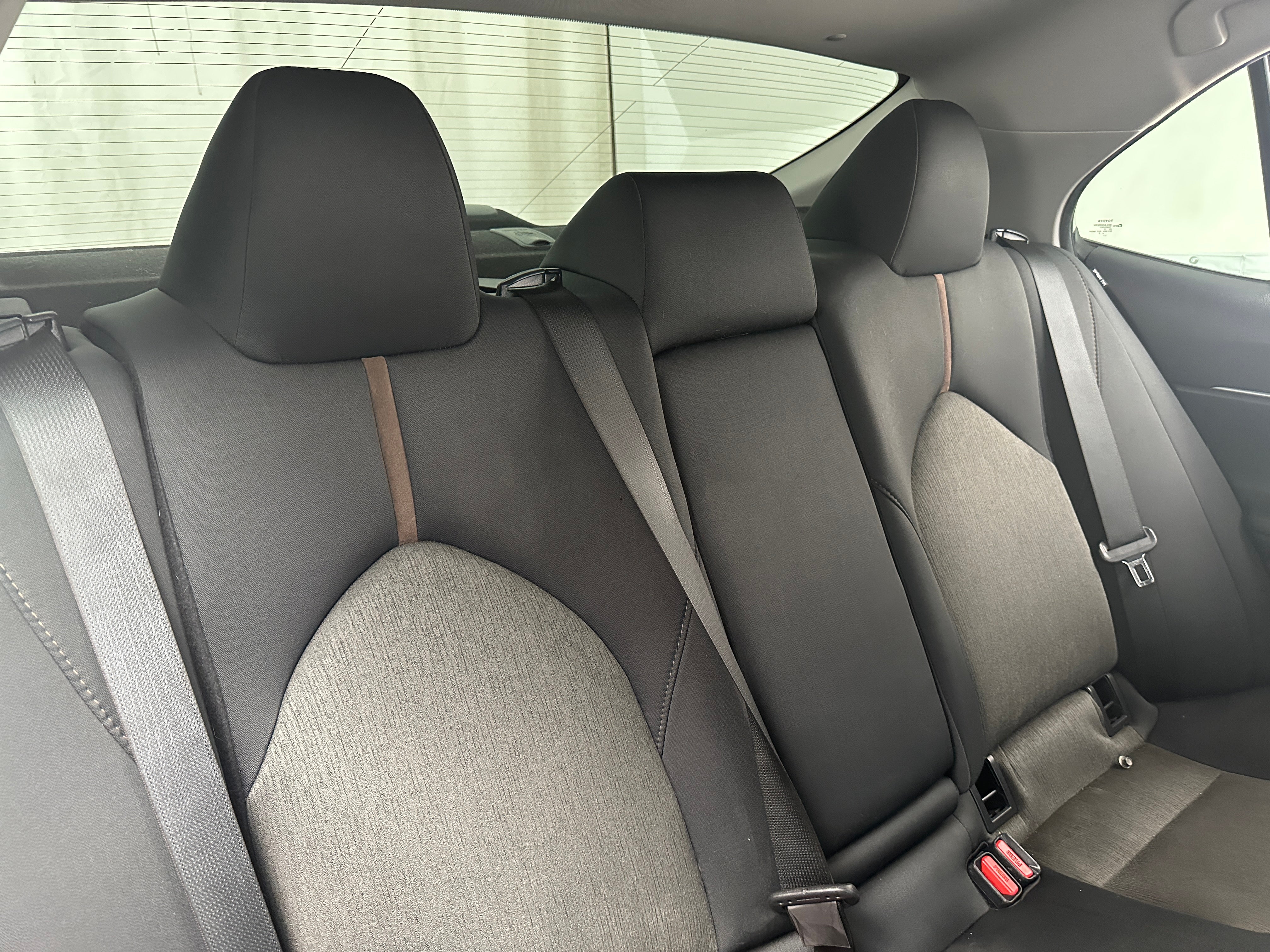 2020 Toyota Camry LE 6