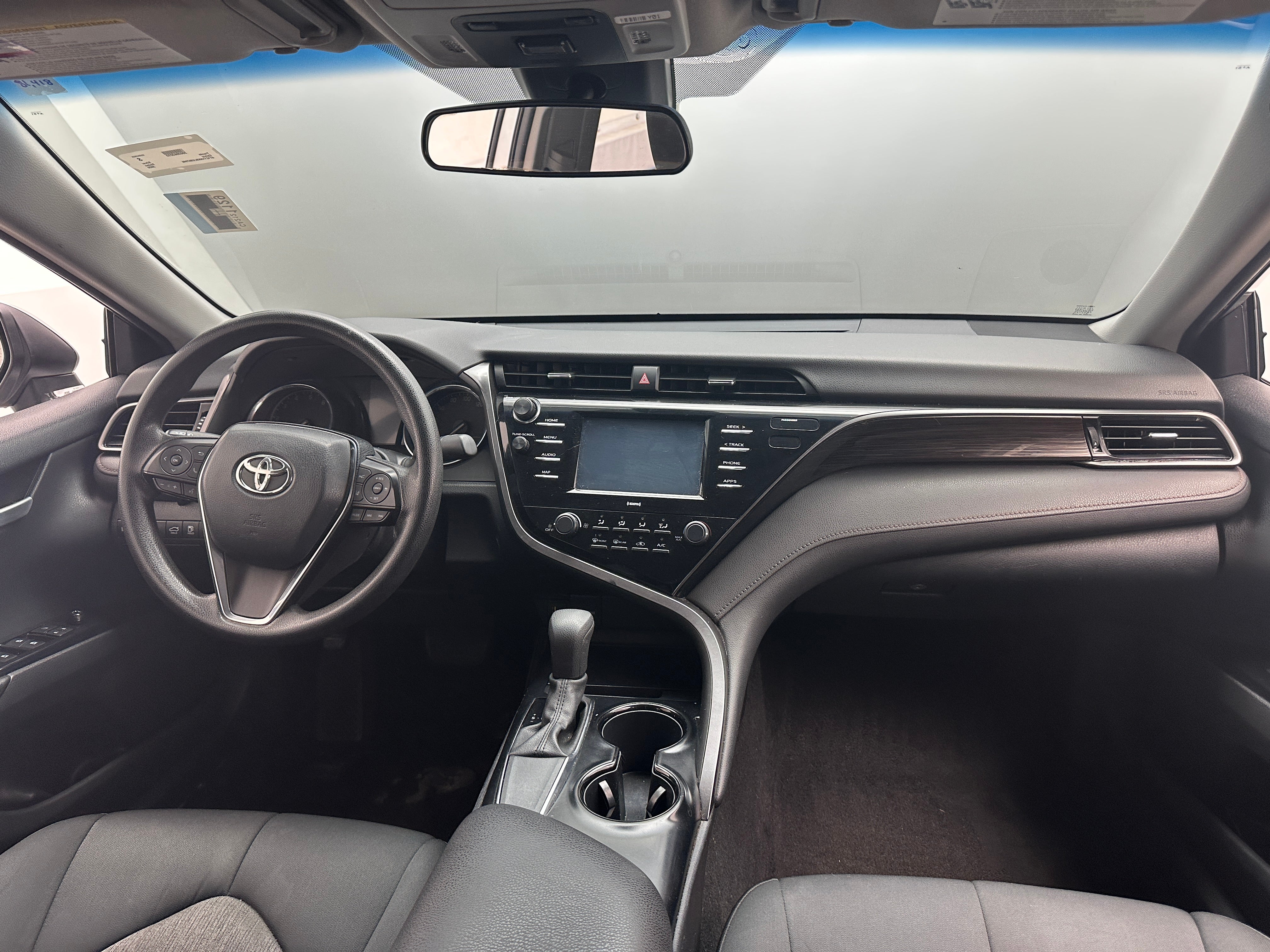 2020 Toyota Camry LE 3