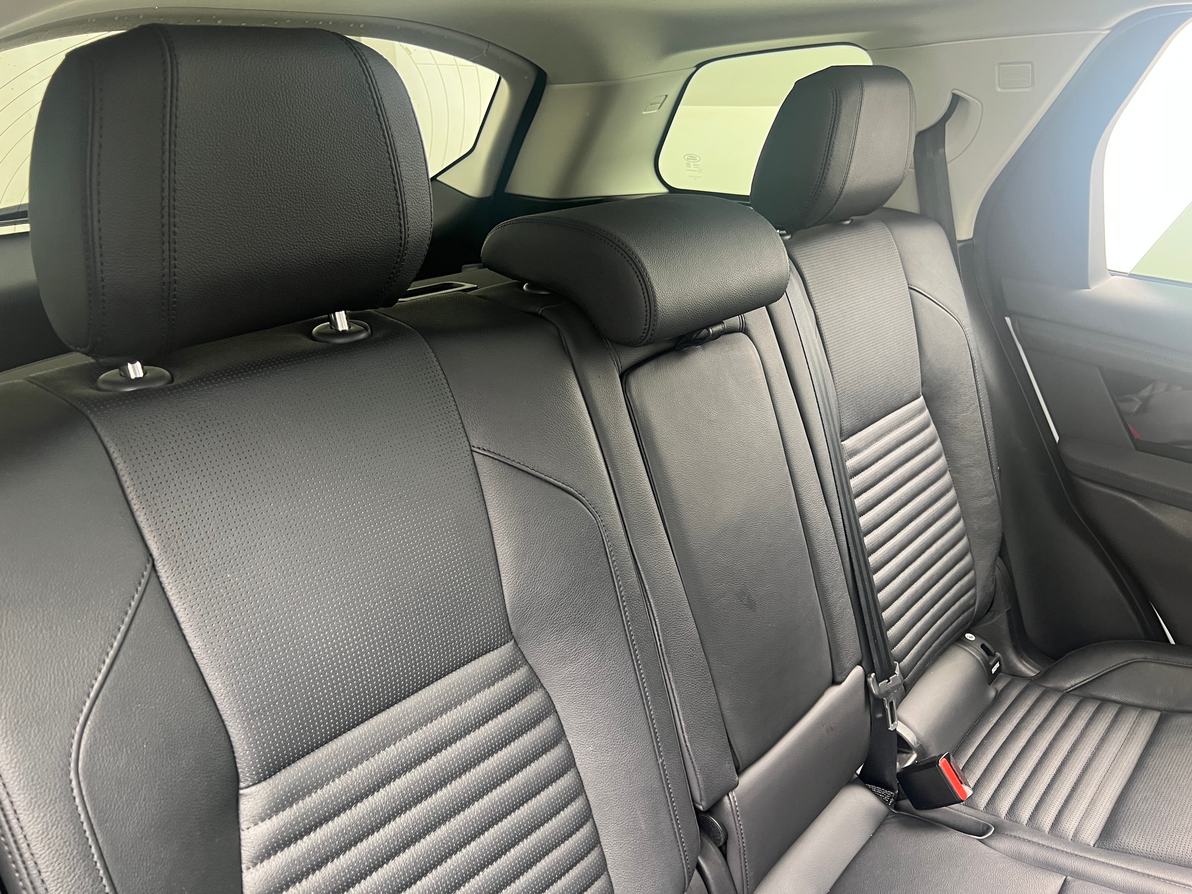 2022 Land Rover Discovery Sport S 5