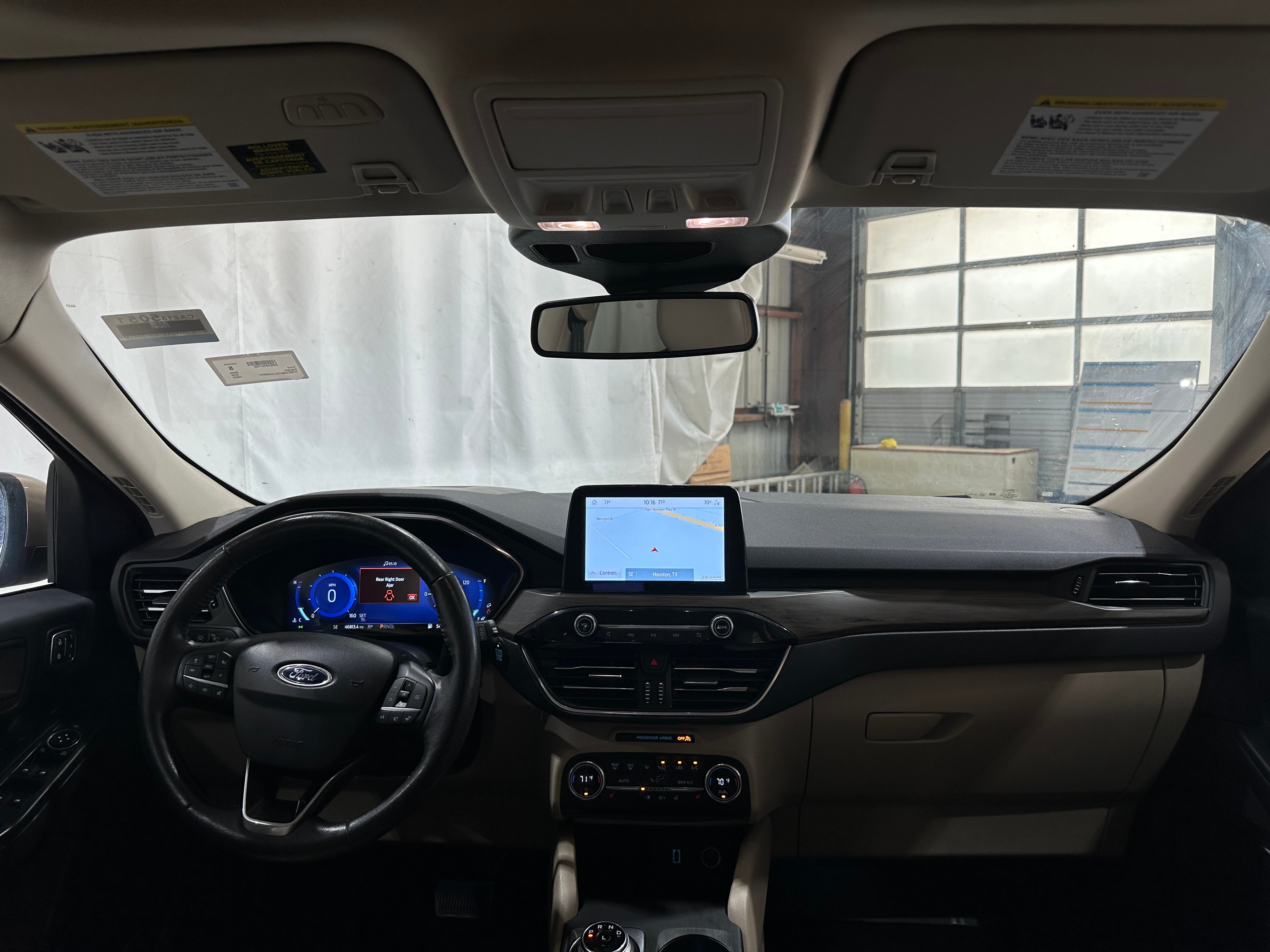 2020 Ford Escape Titanium Hybrid 2