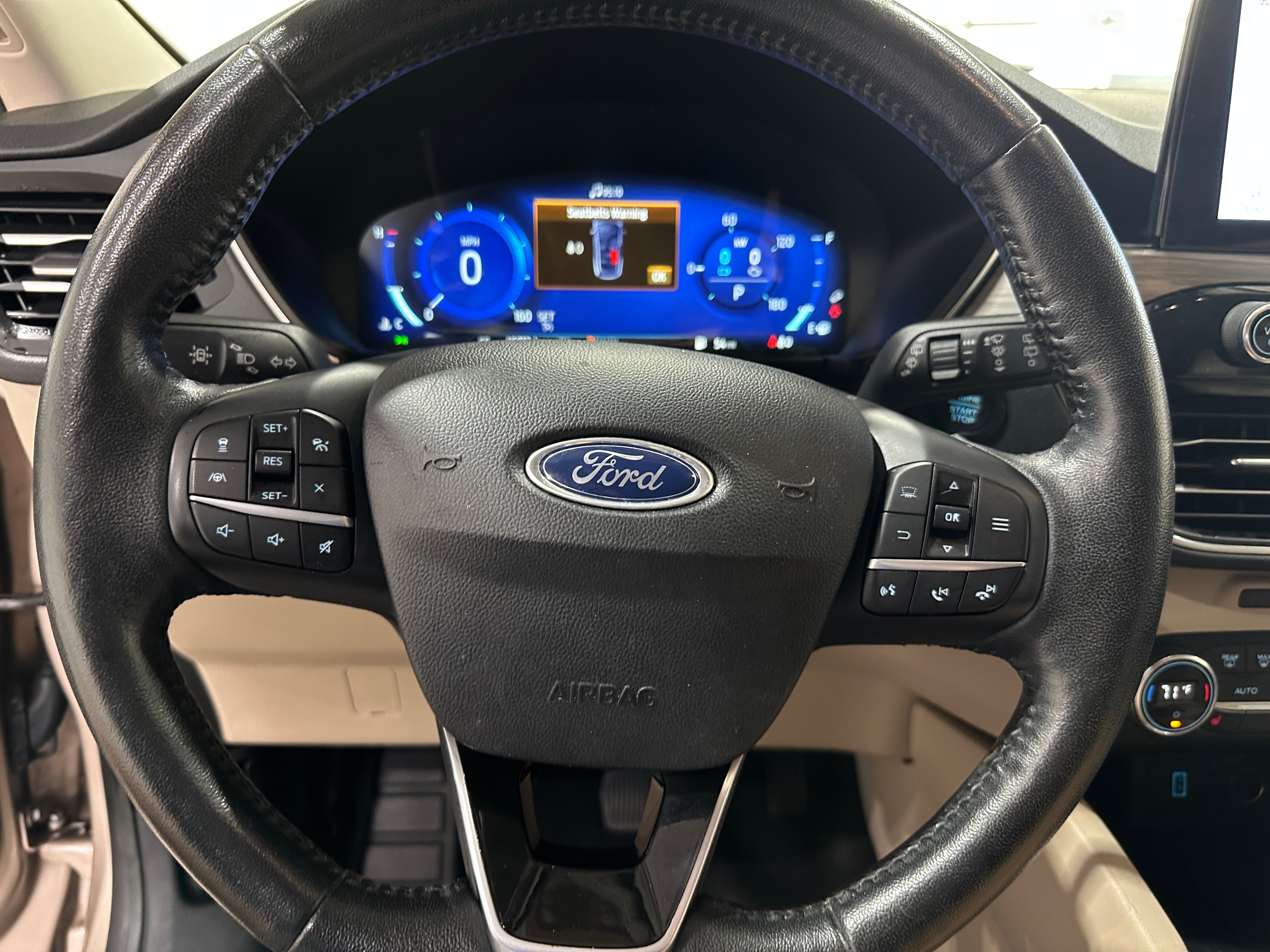 2020 Ford Escape Titanium Hybrid 4