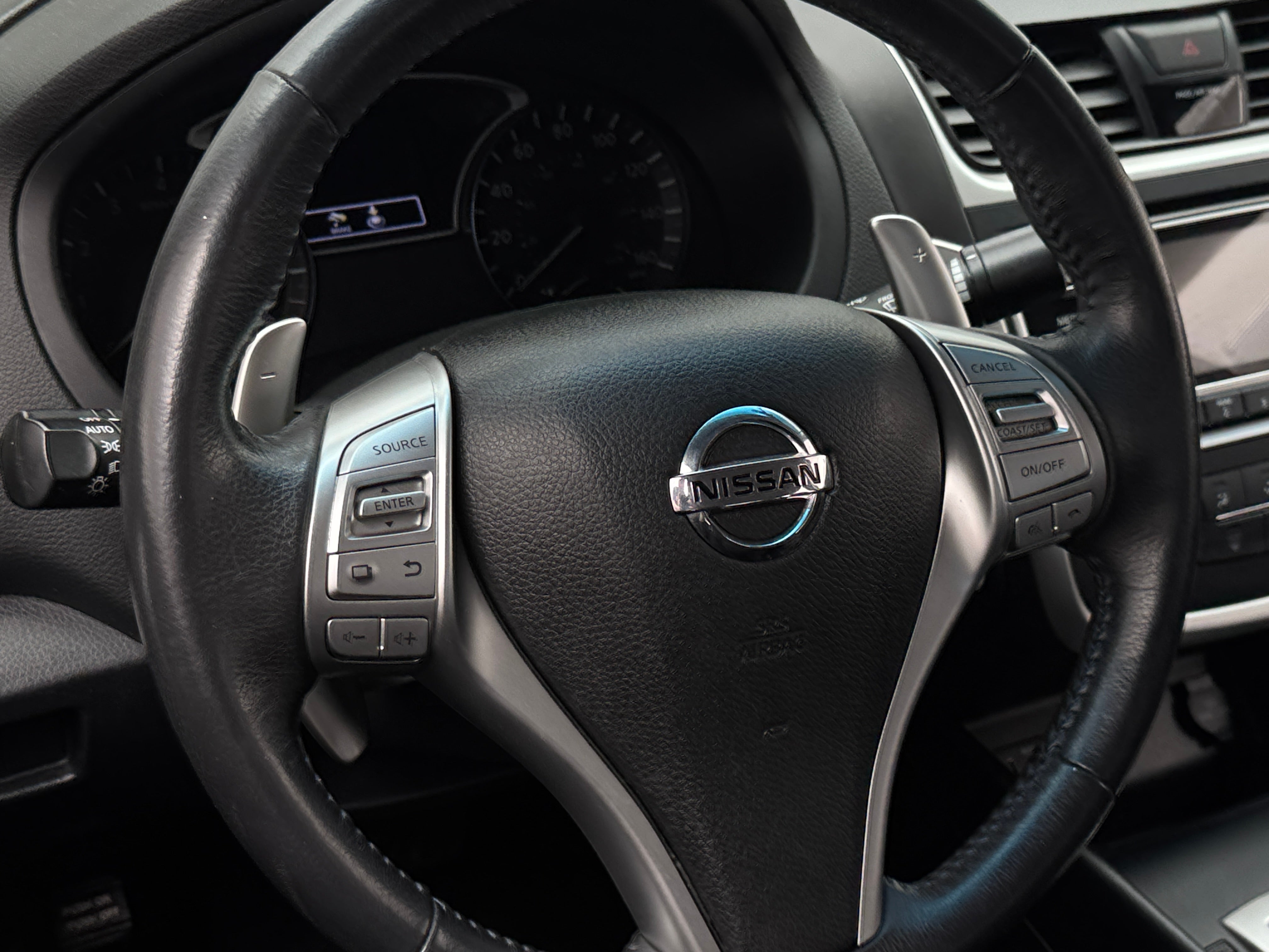 2017 Nissan Altima SR 5