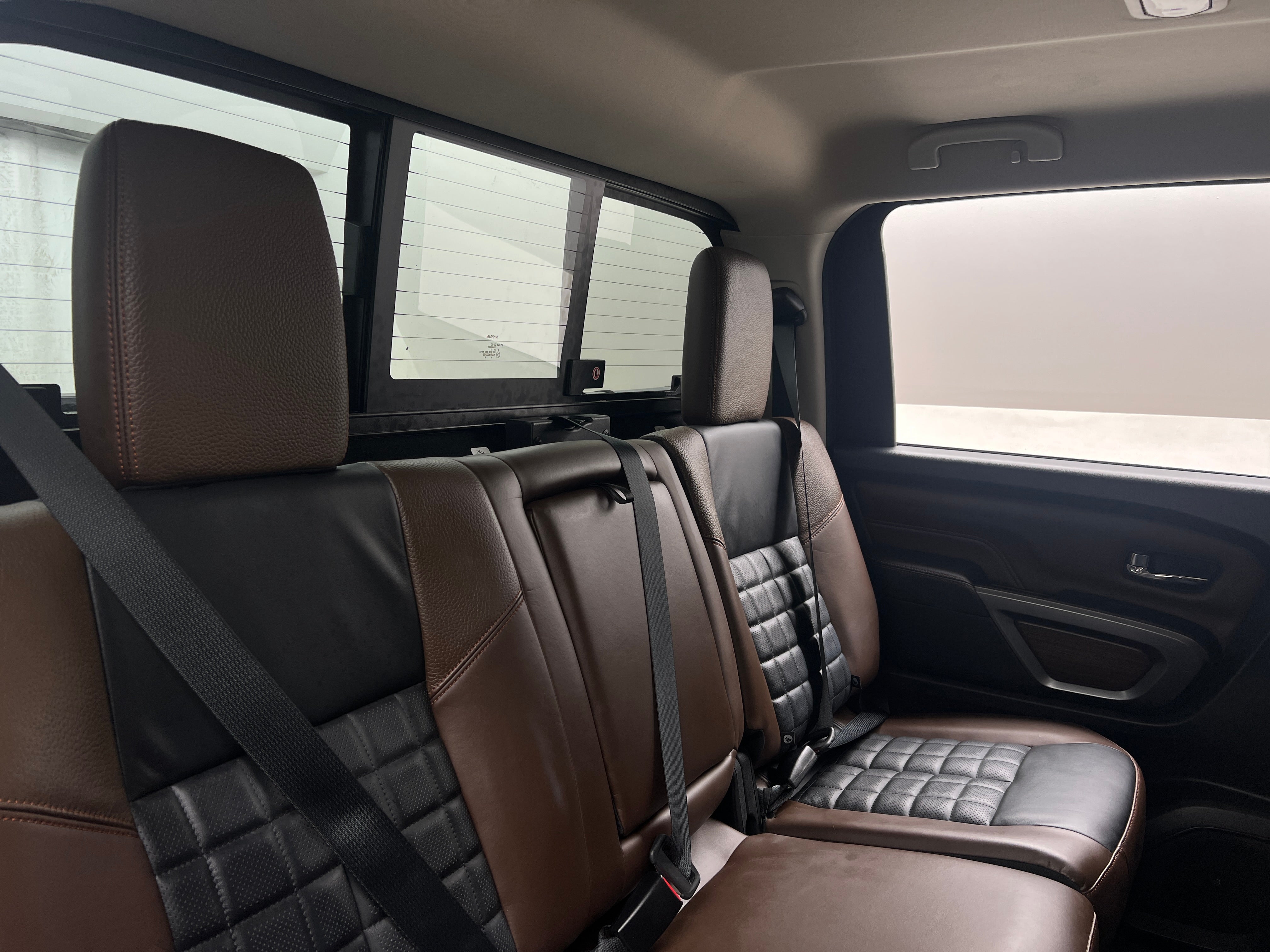 2018 Nissan Titan Platinum Reserve 5
