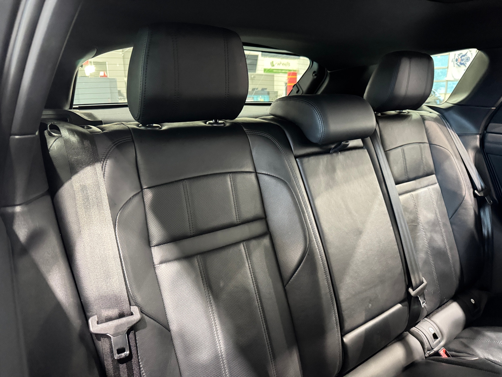 Thumbnail: 2020 Land Rover Range Rover Evoque - 5