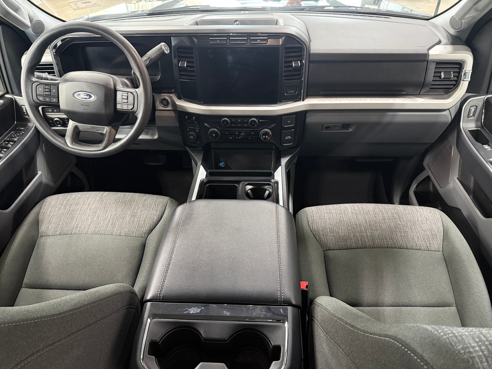 Thumbnail: 2024 Ford Econoline - 3