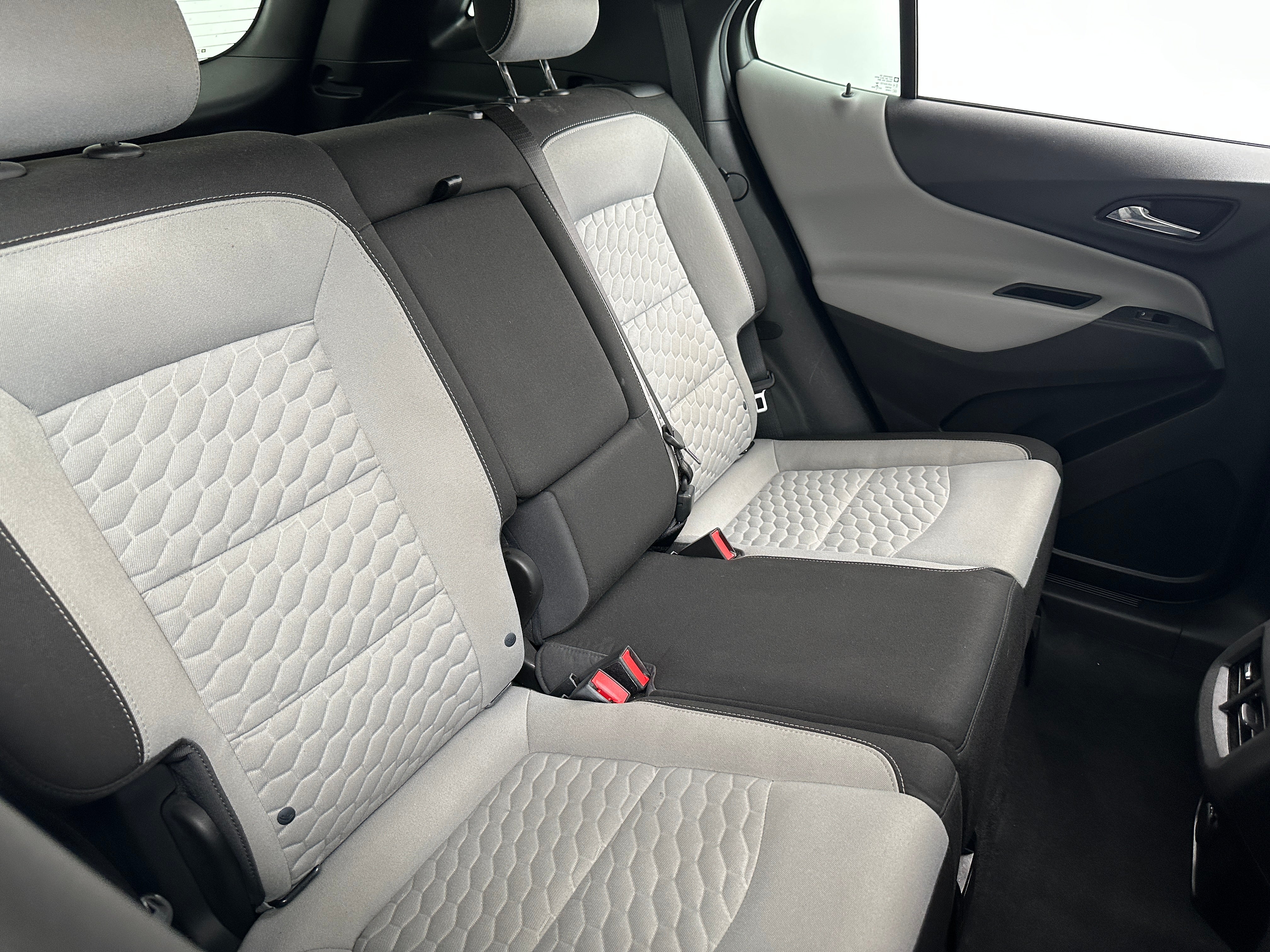 2018 Chevrolet Equinox LS 6