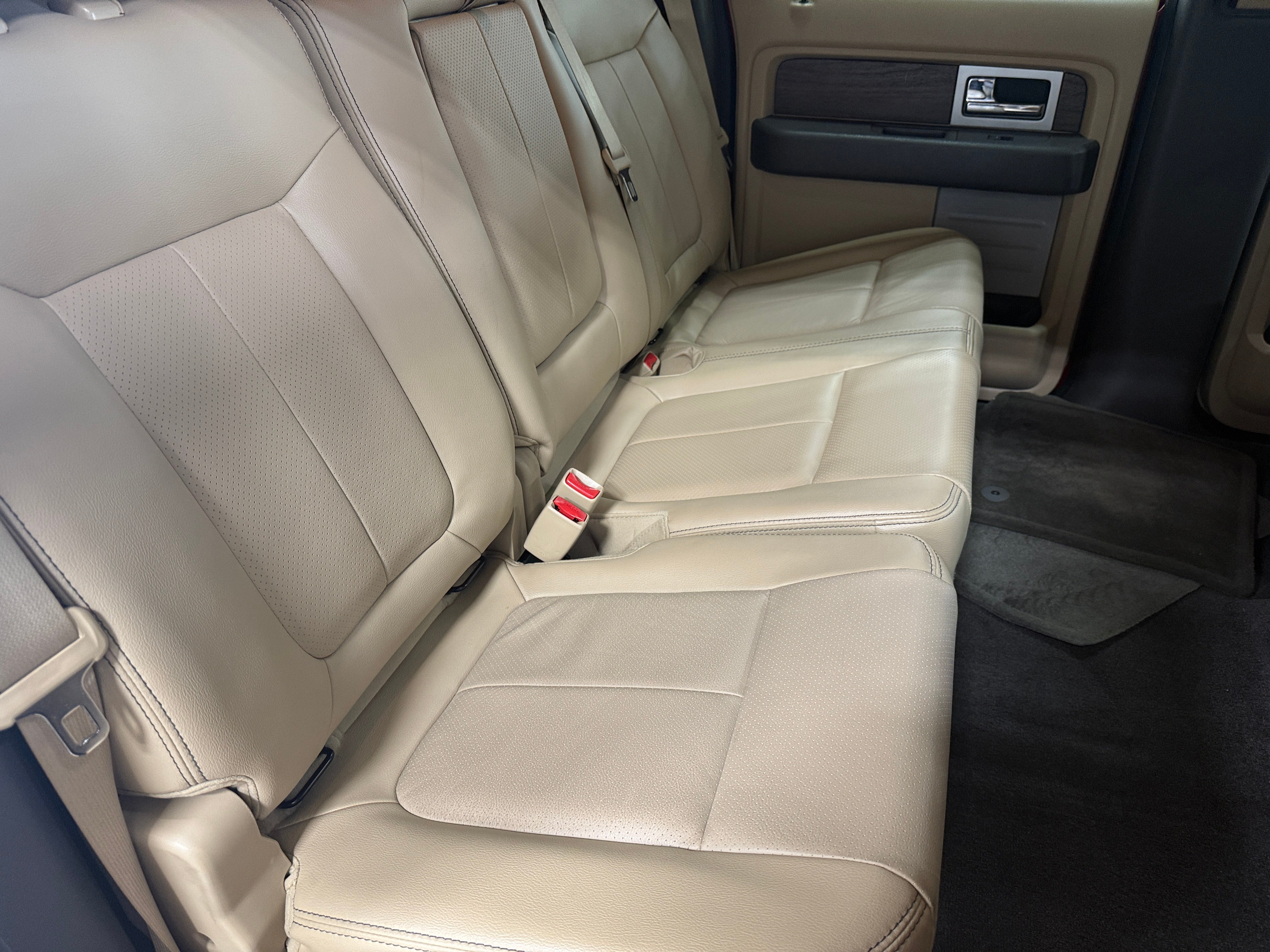 2014 Ford Econoline E-150 5
