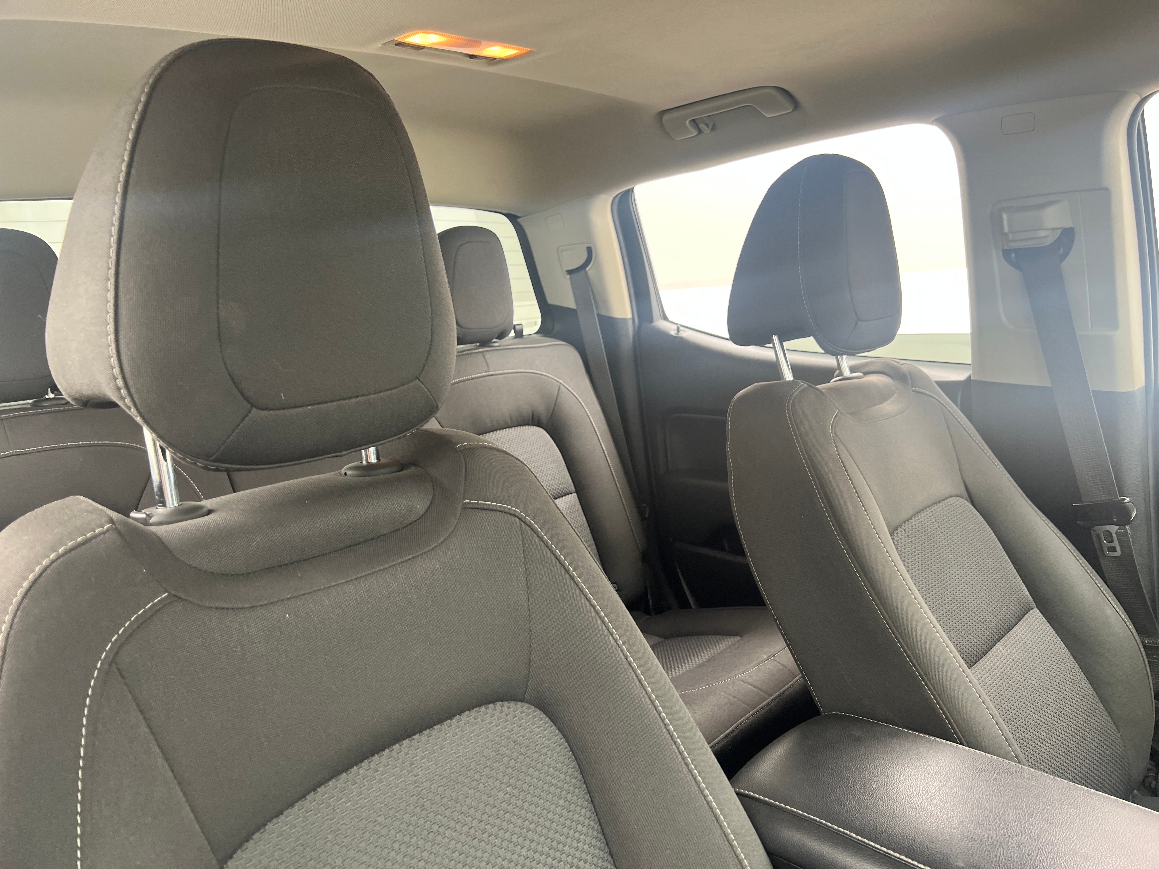 2018 Chevrolet Colorado LT 2