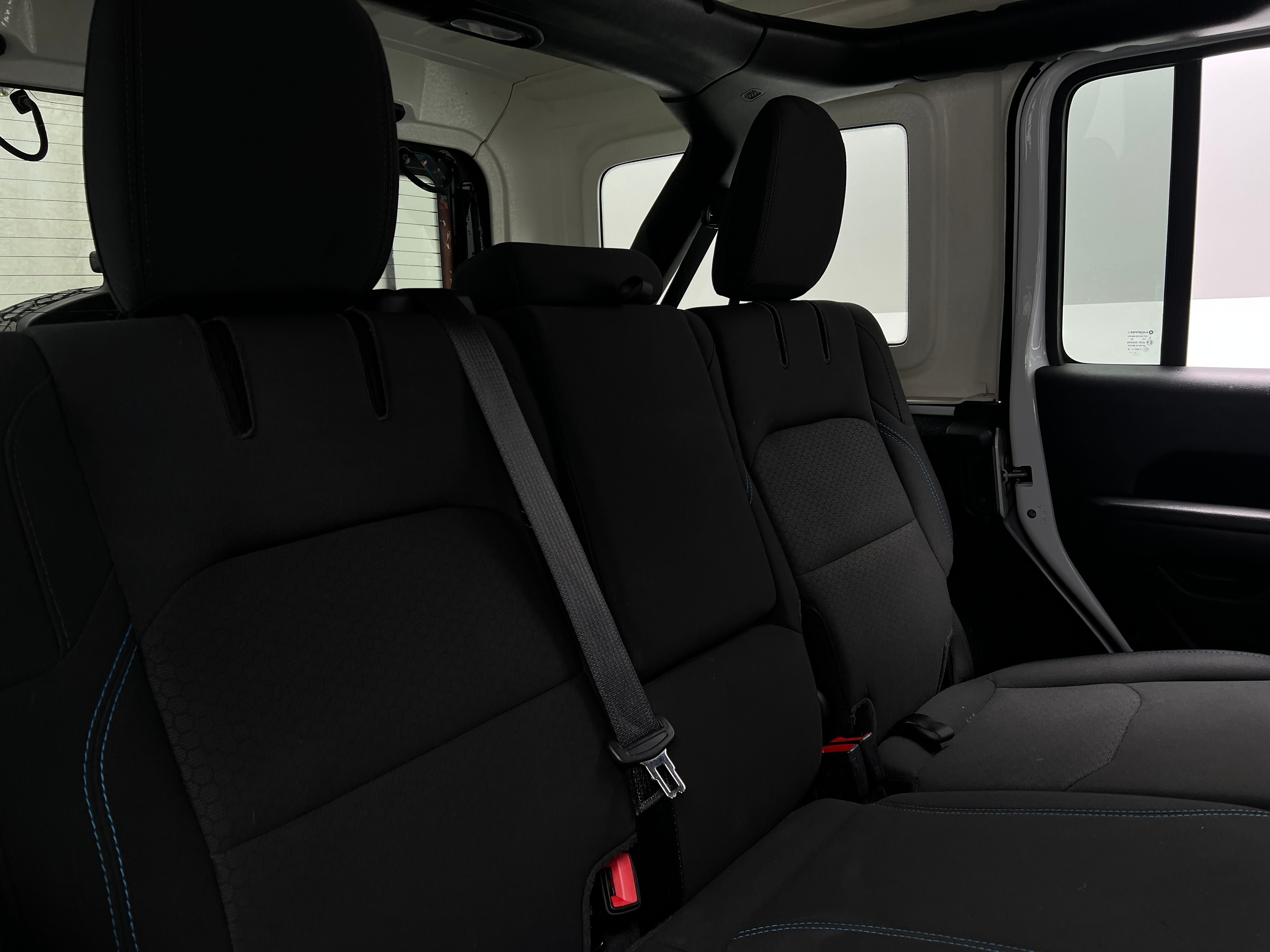 2023 Jeep Wrangler Rubicon 4xe 6