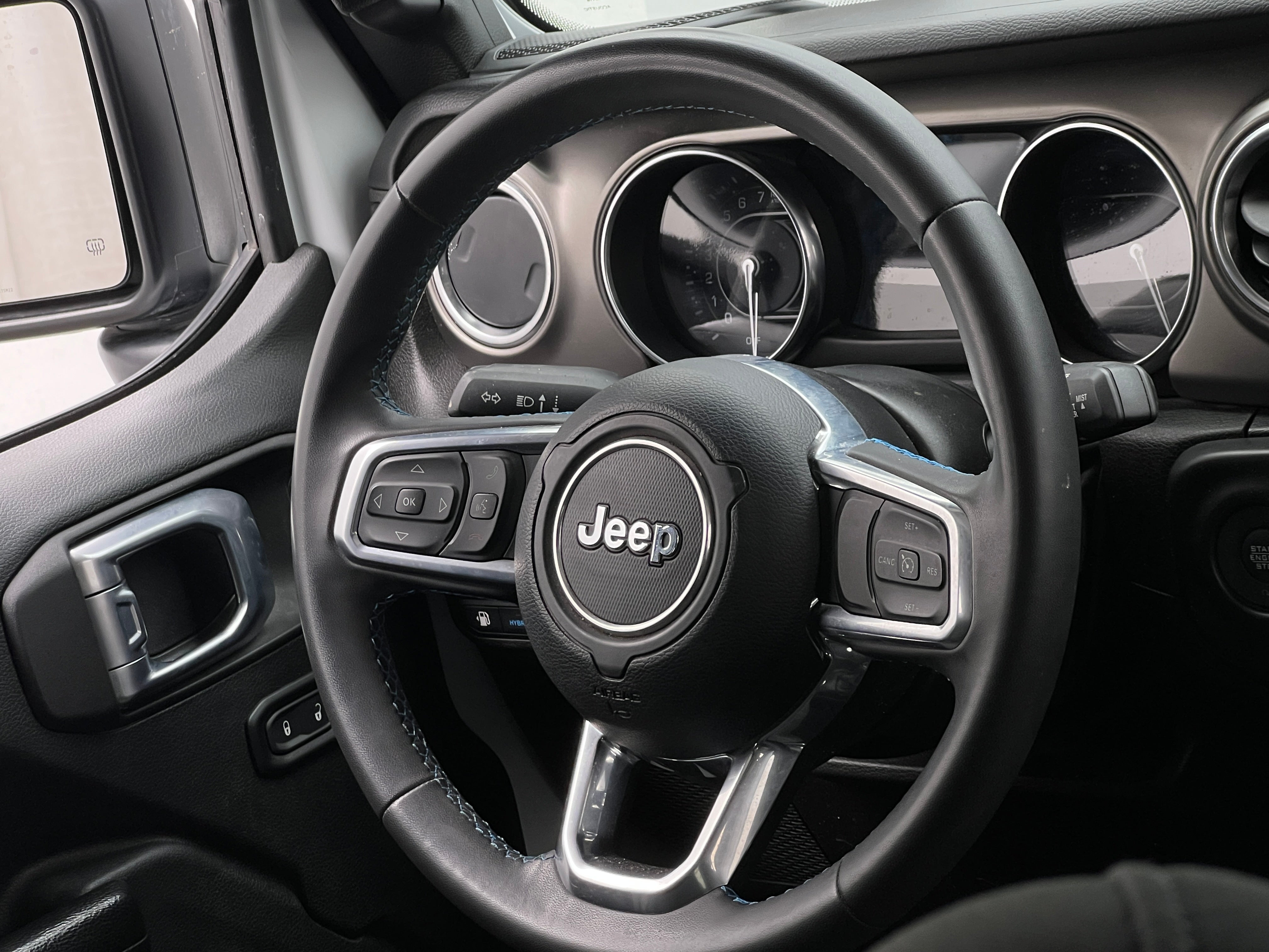 2023 Jeep Wrangler Rubicon 4xe 5