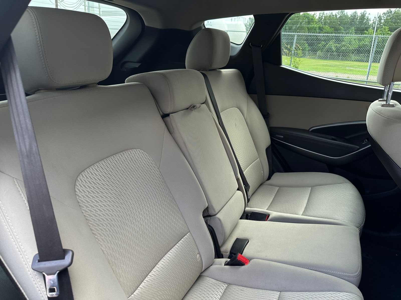 Thumbnail: 2017 Hyundai Santa Fe - 6