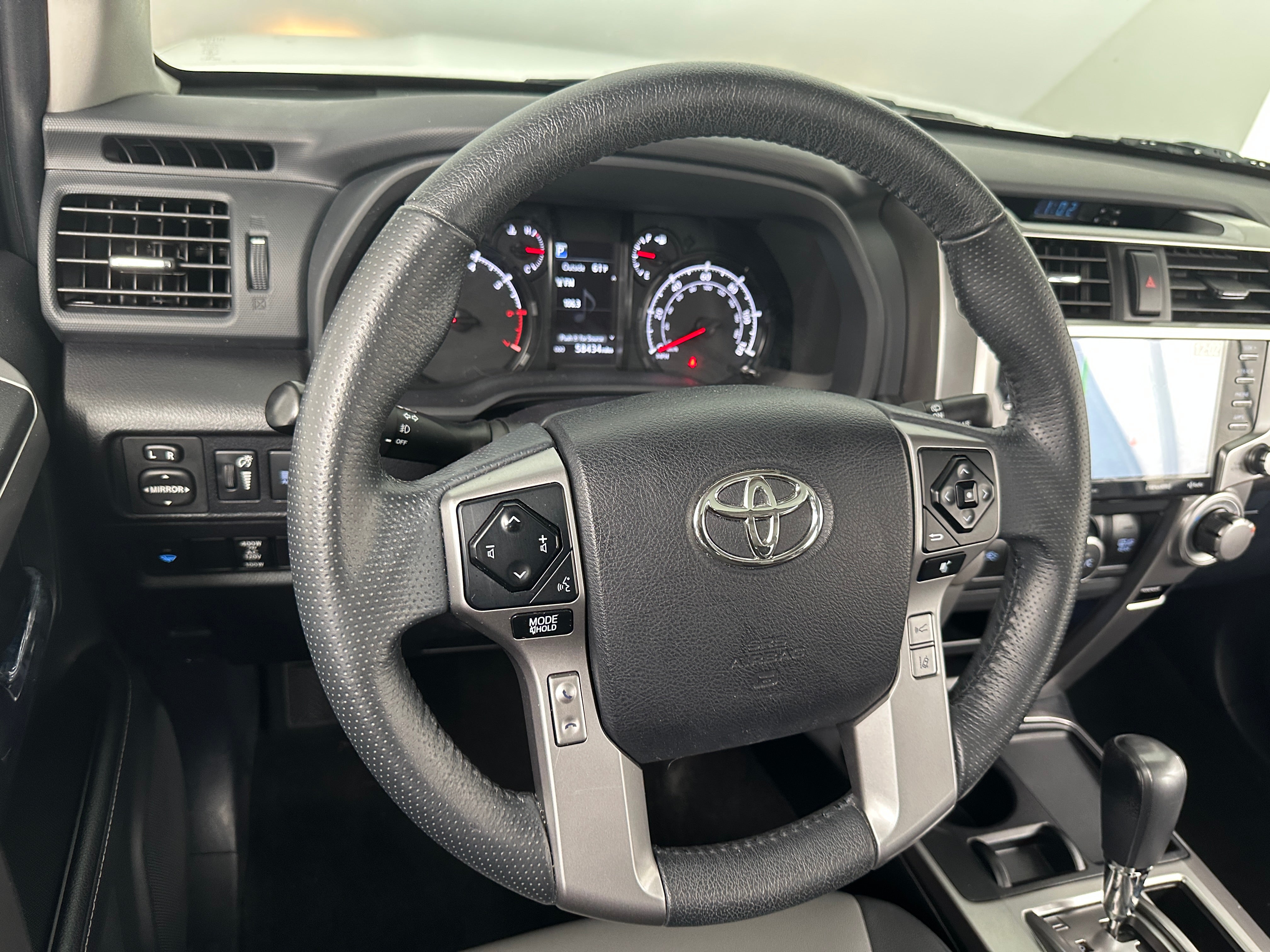 2020 Toyota 4Runner SR5 4