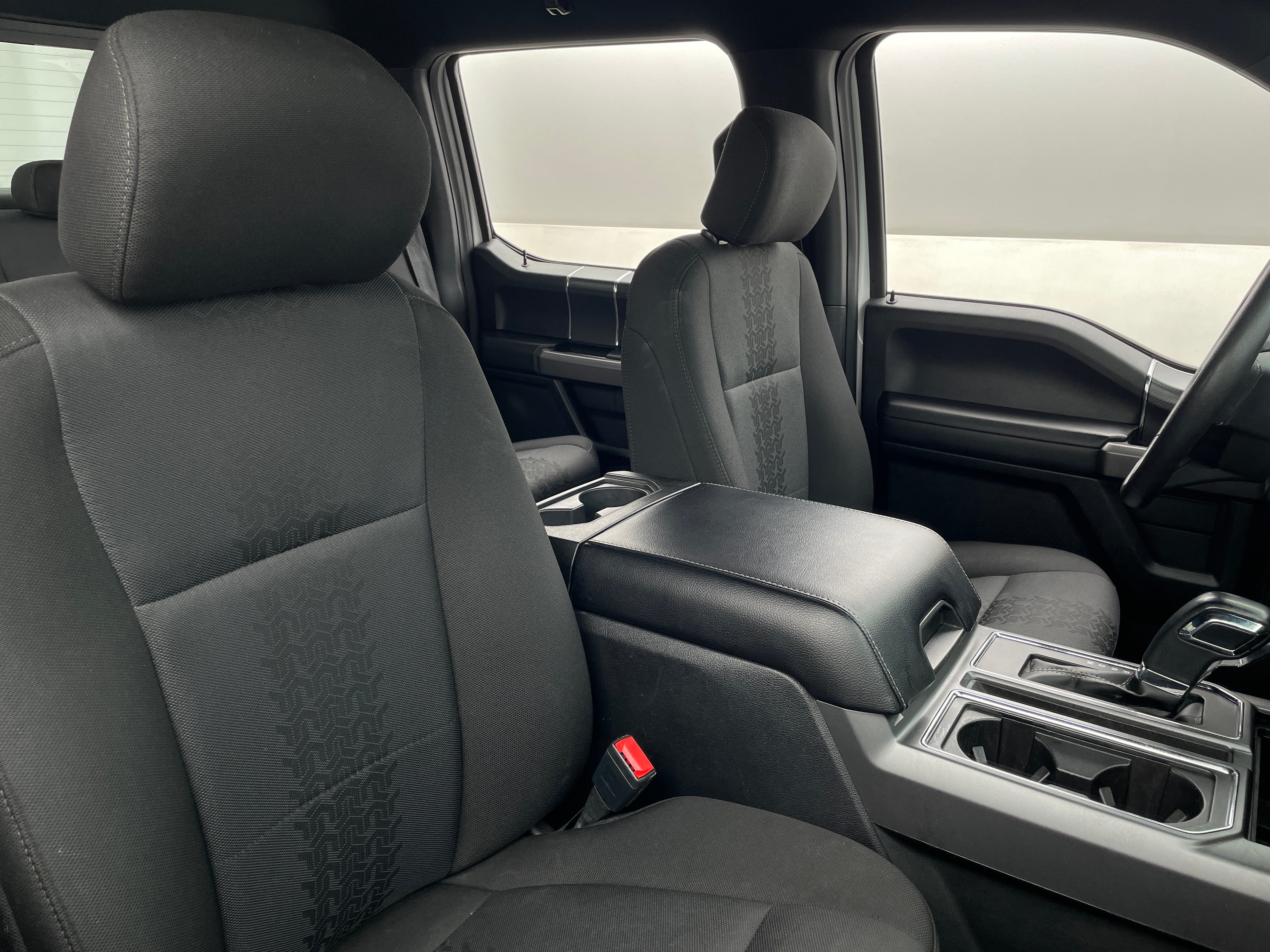2020 Ford Econoline E-150 2