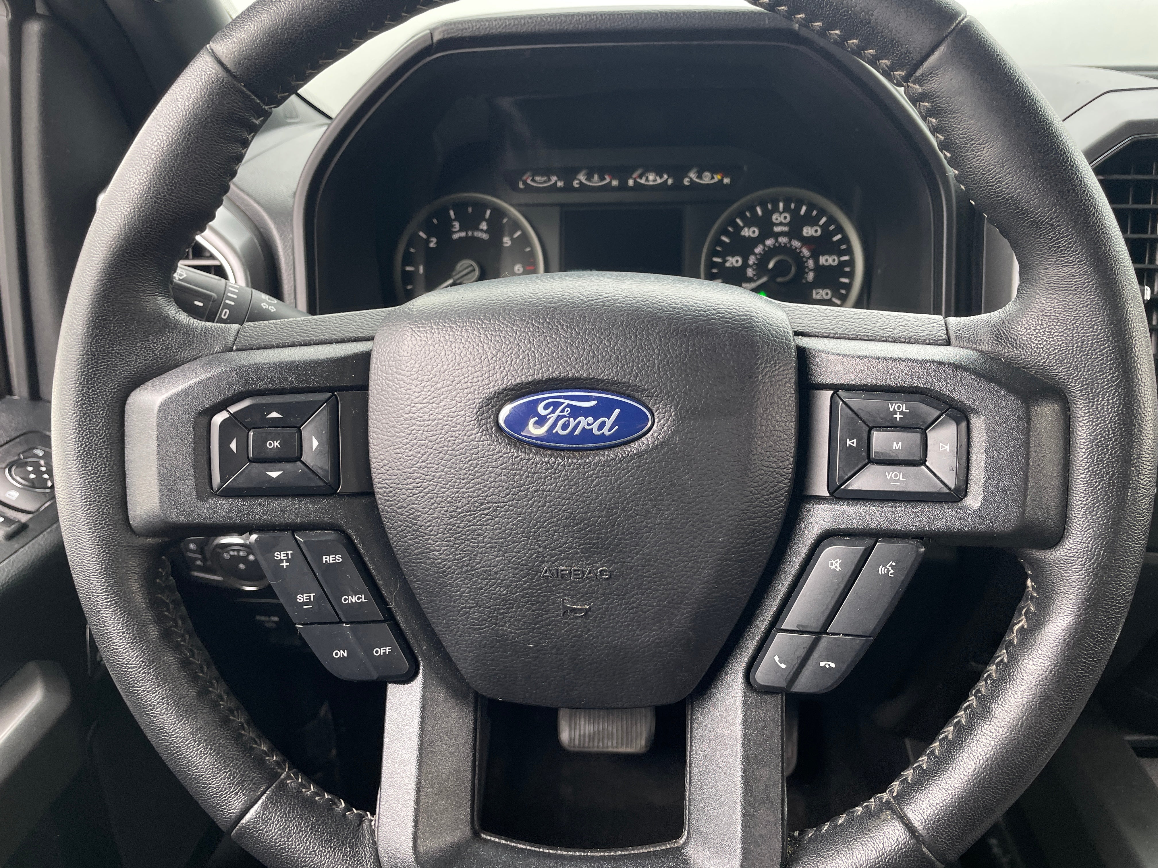2020 Ford Econoline E-150 5