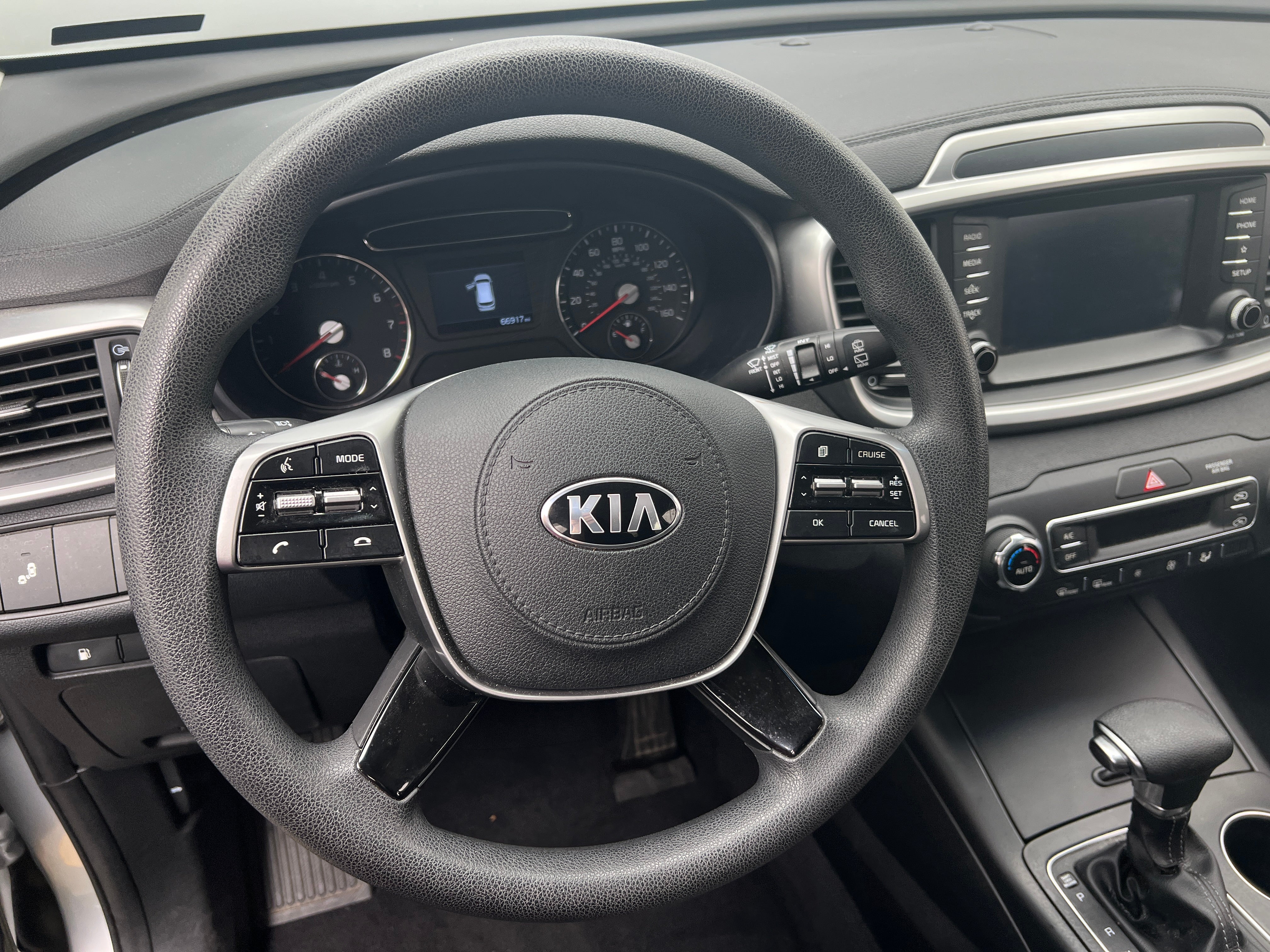 2019 Kia Sorento LX 5