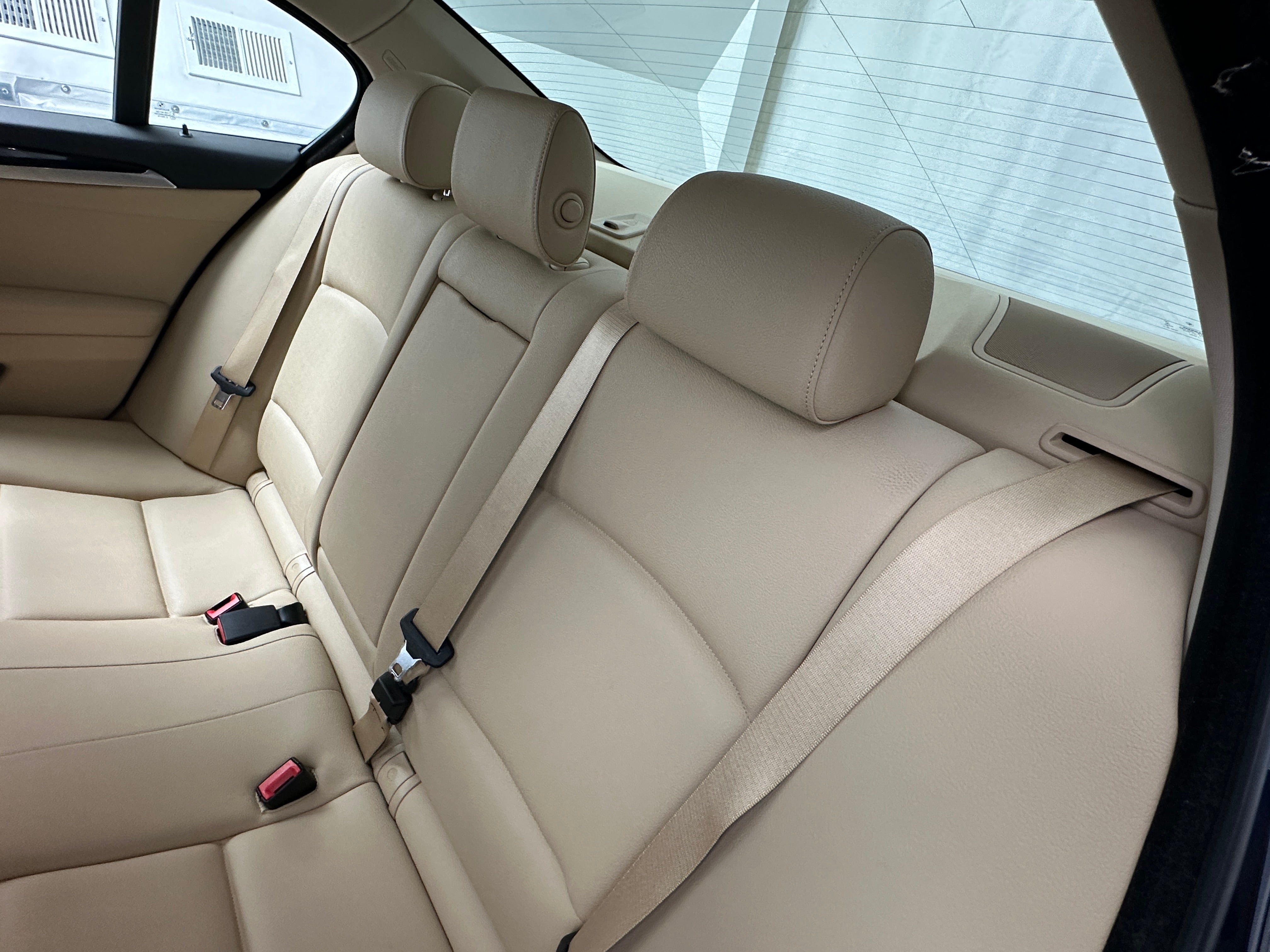 2015 BMW 5 Series 528i xDrive 5