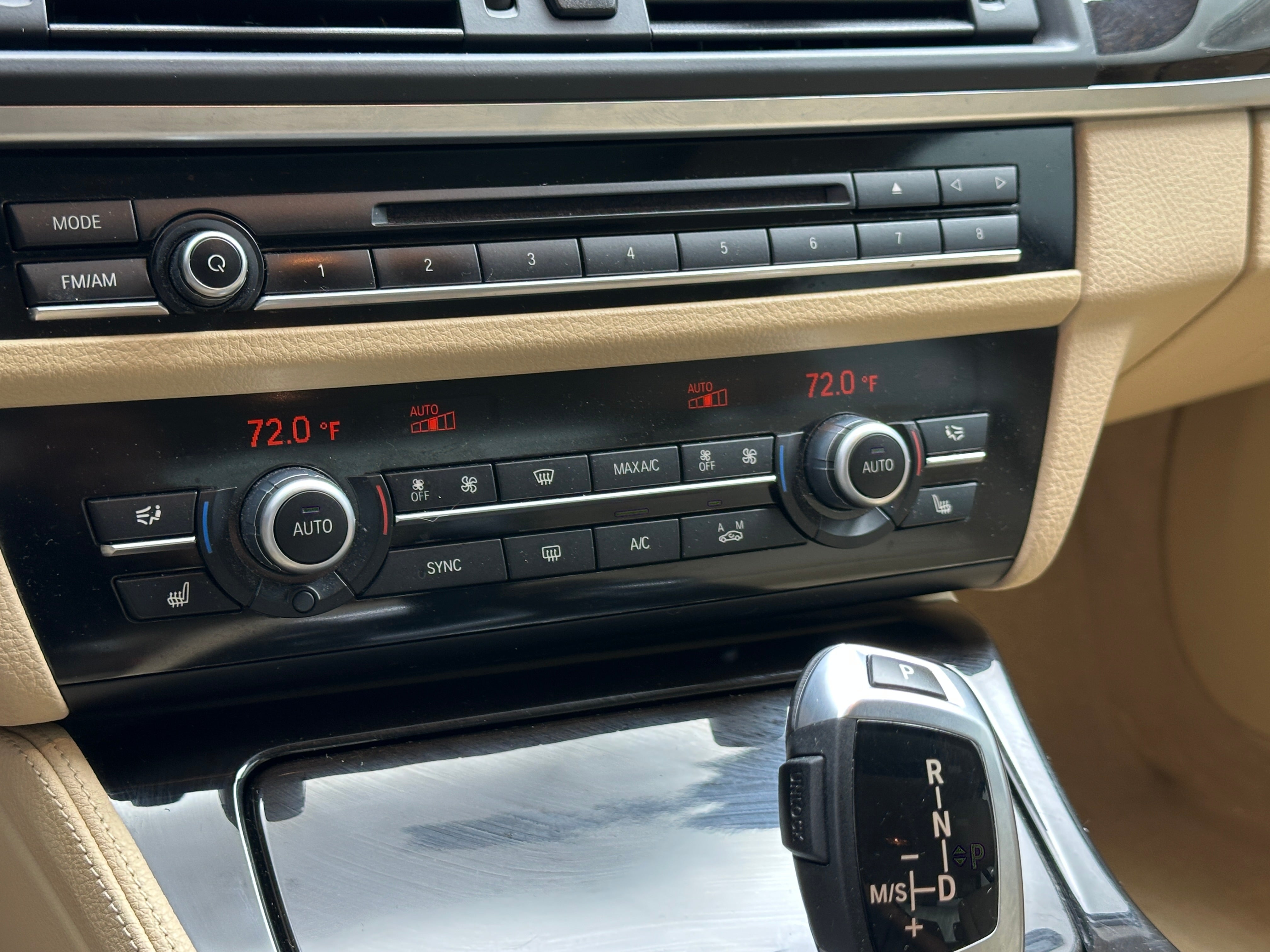 2015 BMW 5 Series 528i xDrive 3