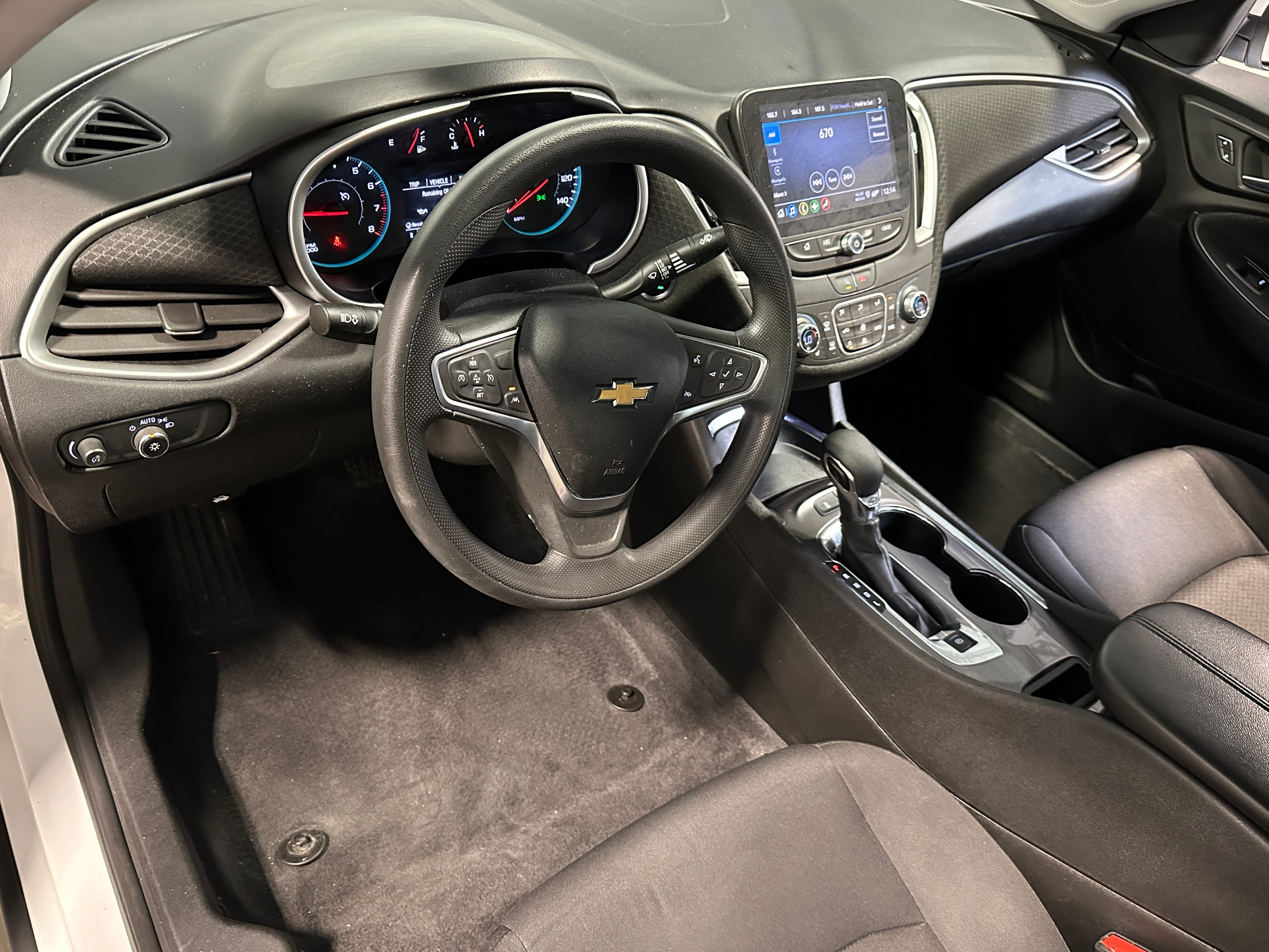 2023 Chevrolet Malibu LT 3