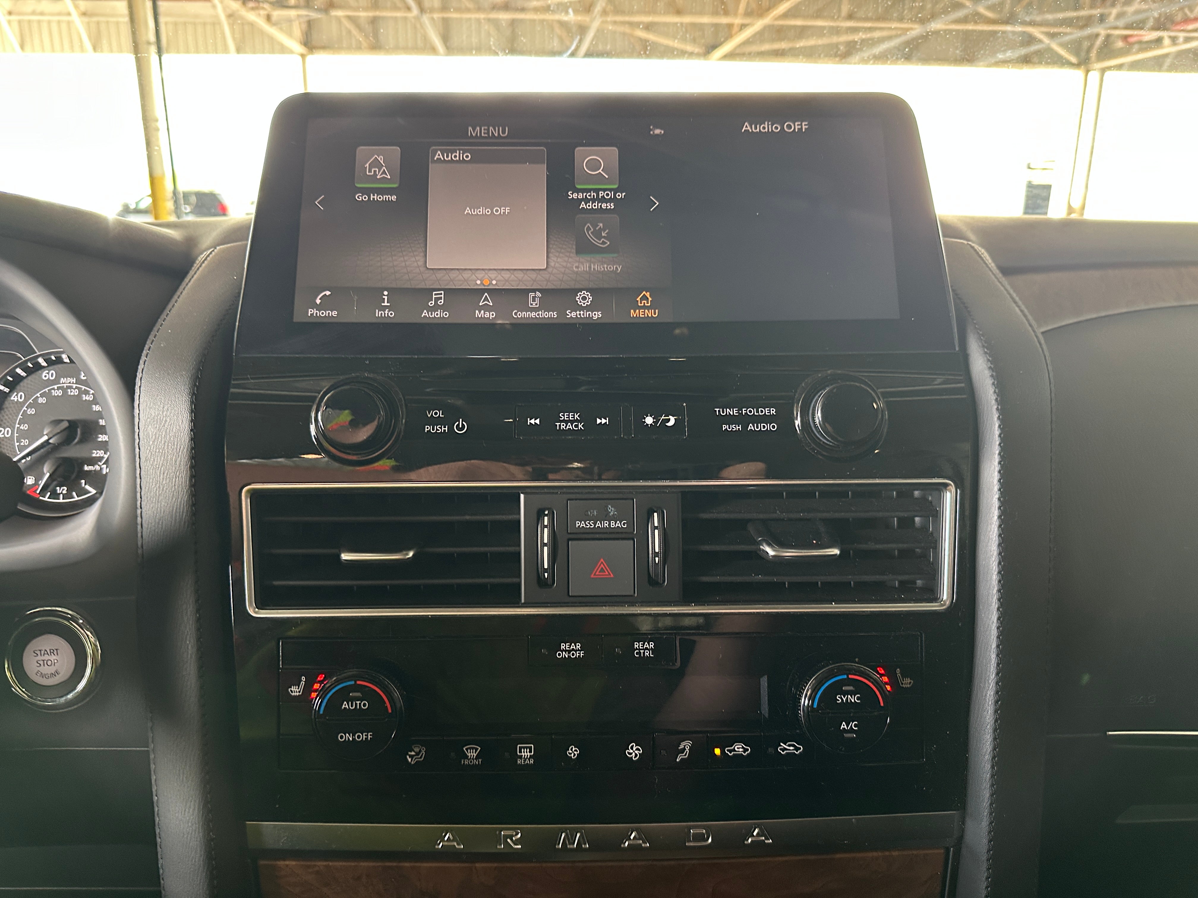2023 Nissan Armada SL 3