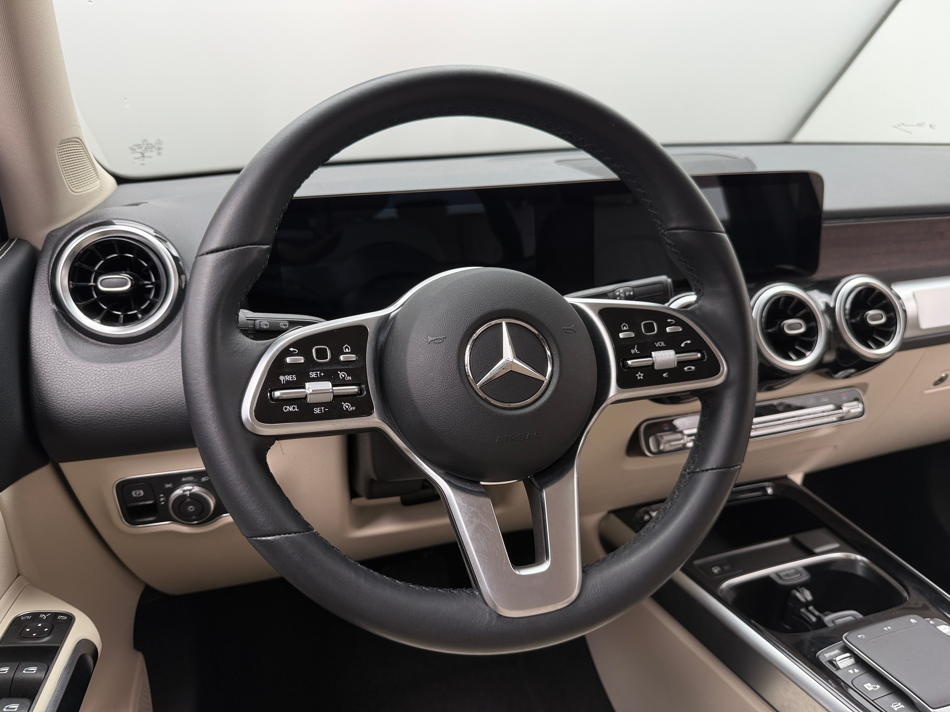 2022 Mercedes-Benz GLB 250 4