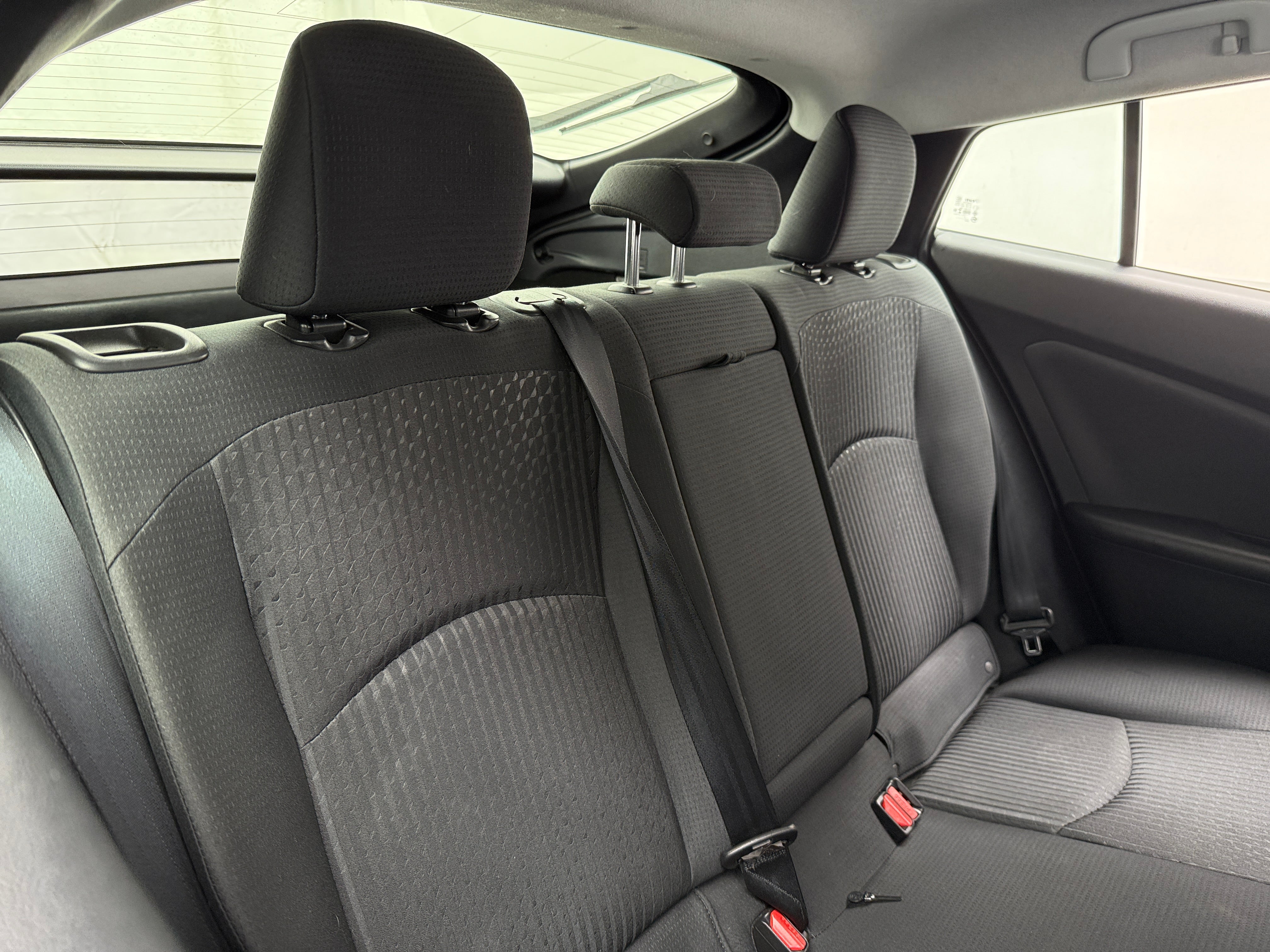 2017 Toyota Prius Two 6
