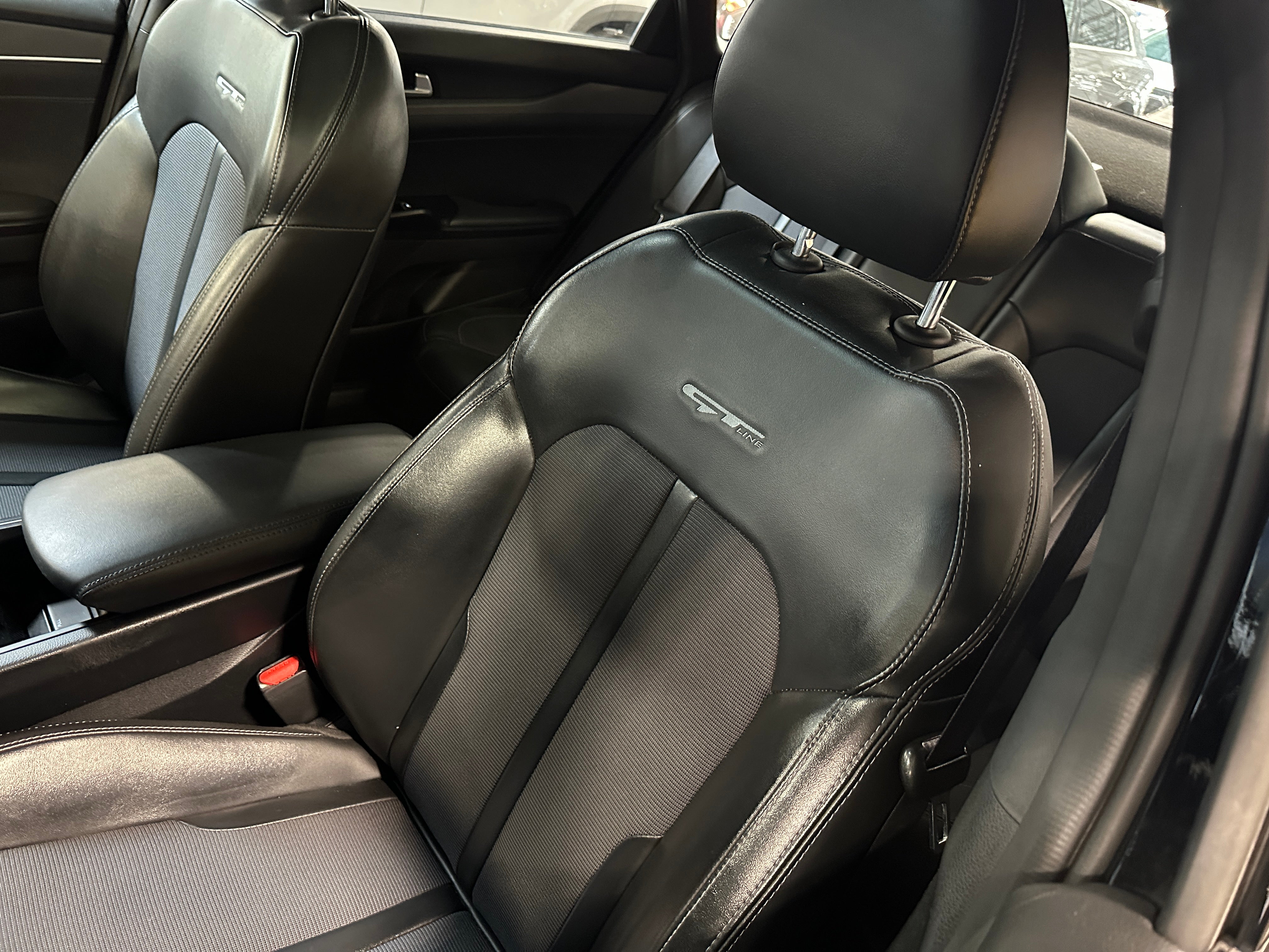 2021 Kia K5 GT-Line 2