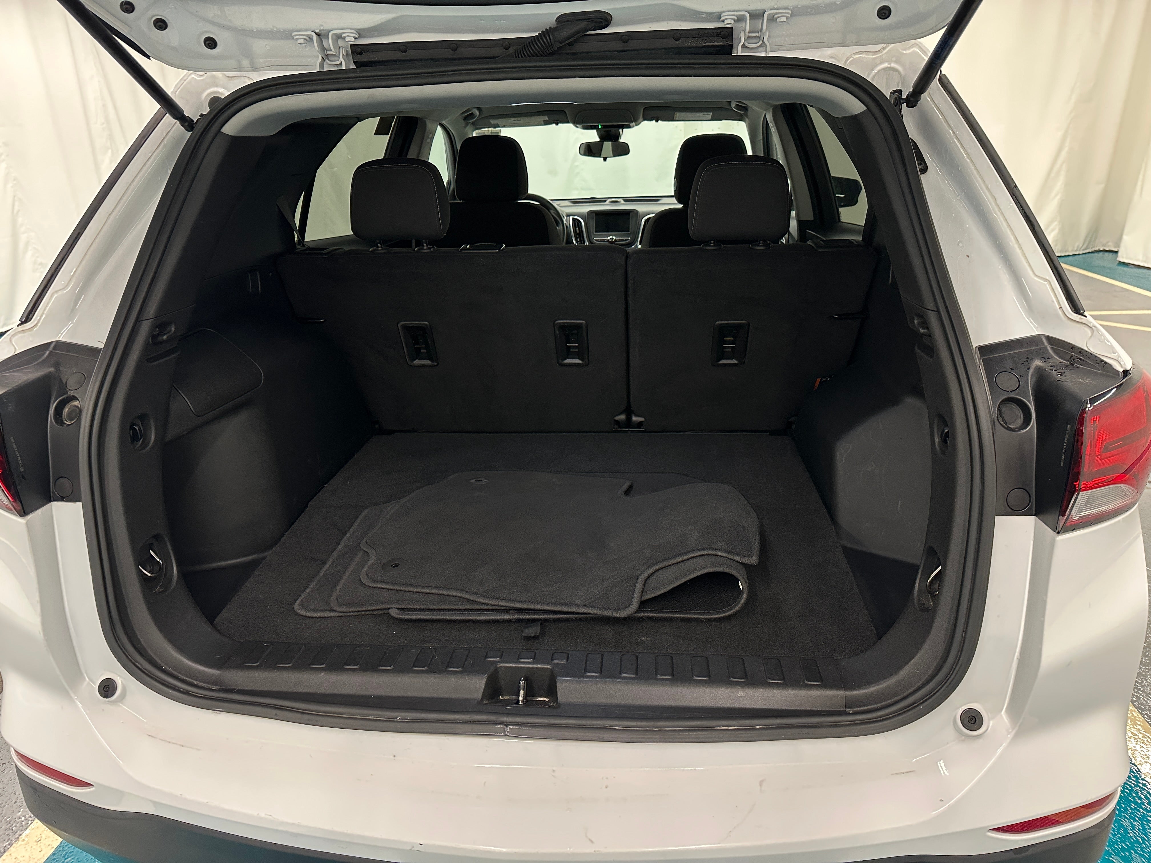 2023 Chevrolet Equinox LT 7