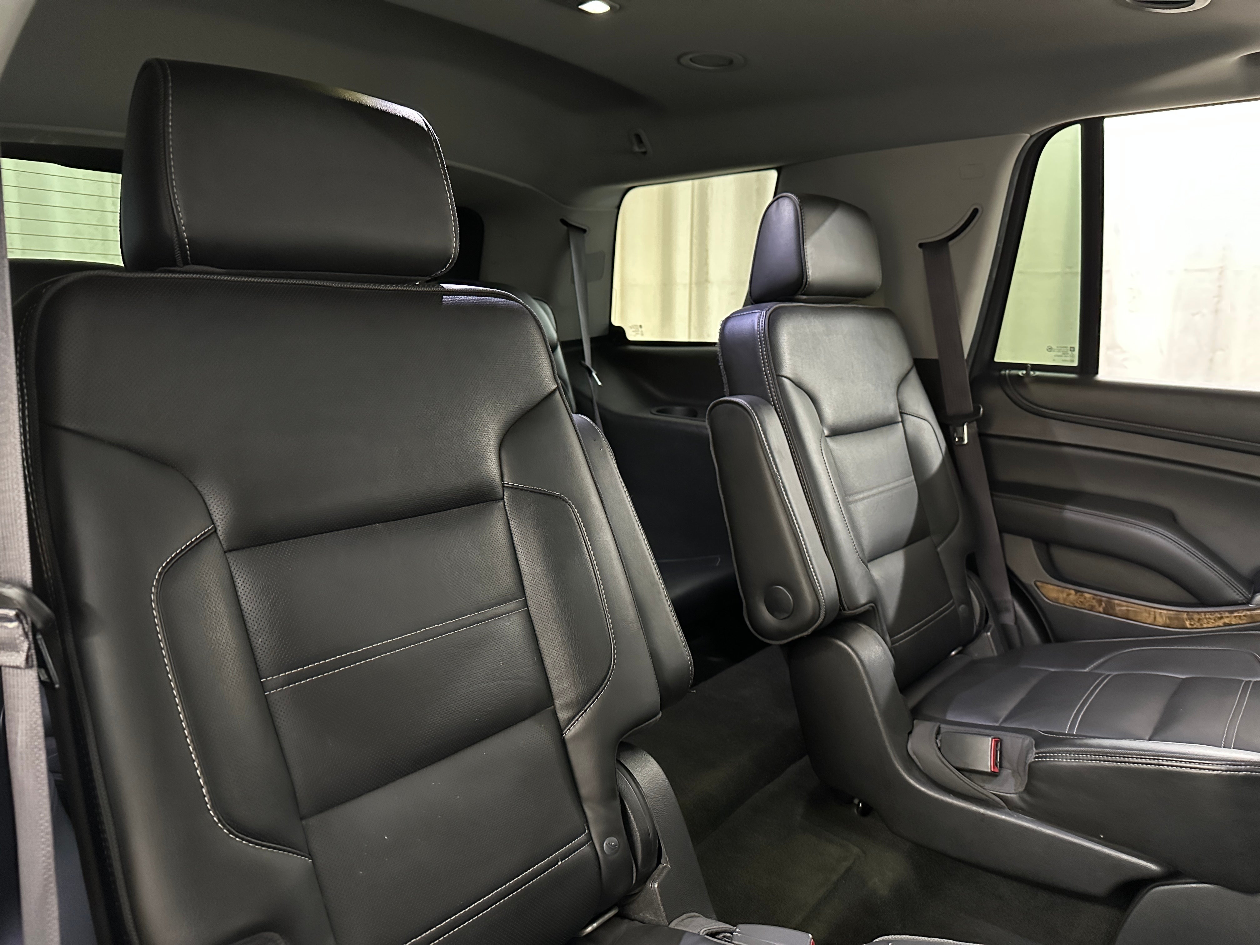 2016 GMC Yukon Denali 5