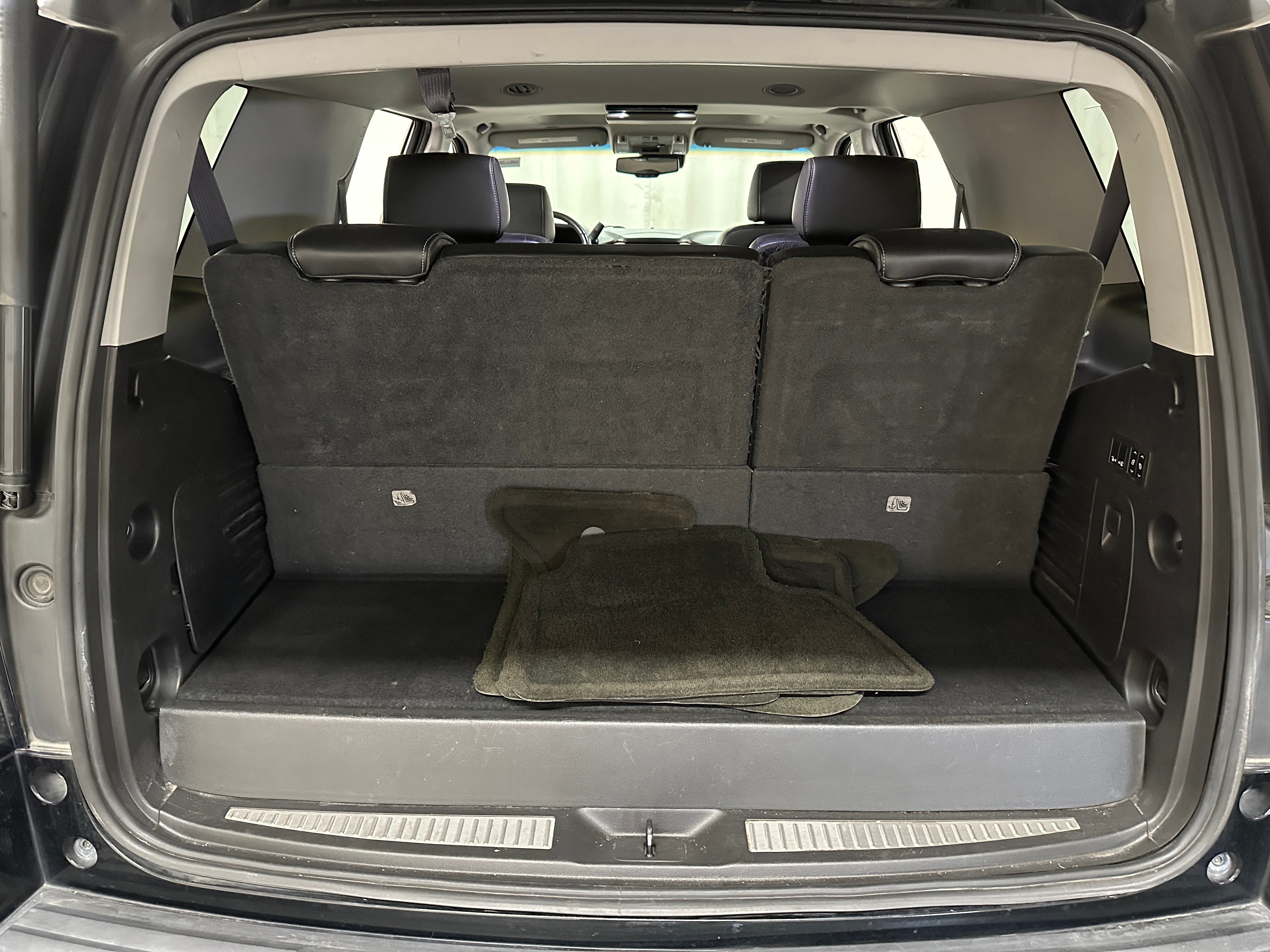 2016 GMC Yukon Denali 6