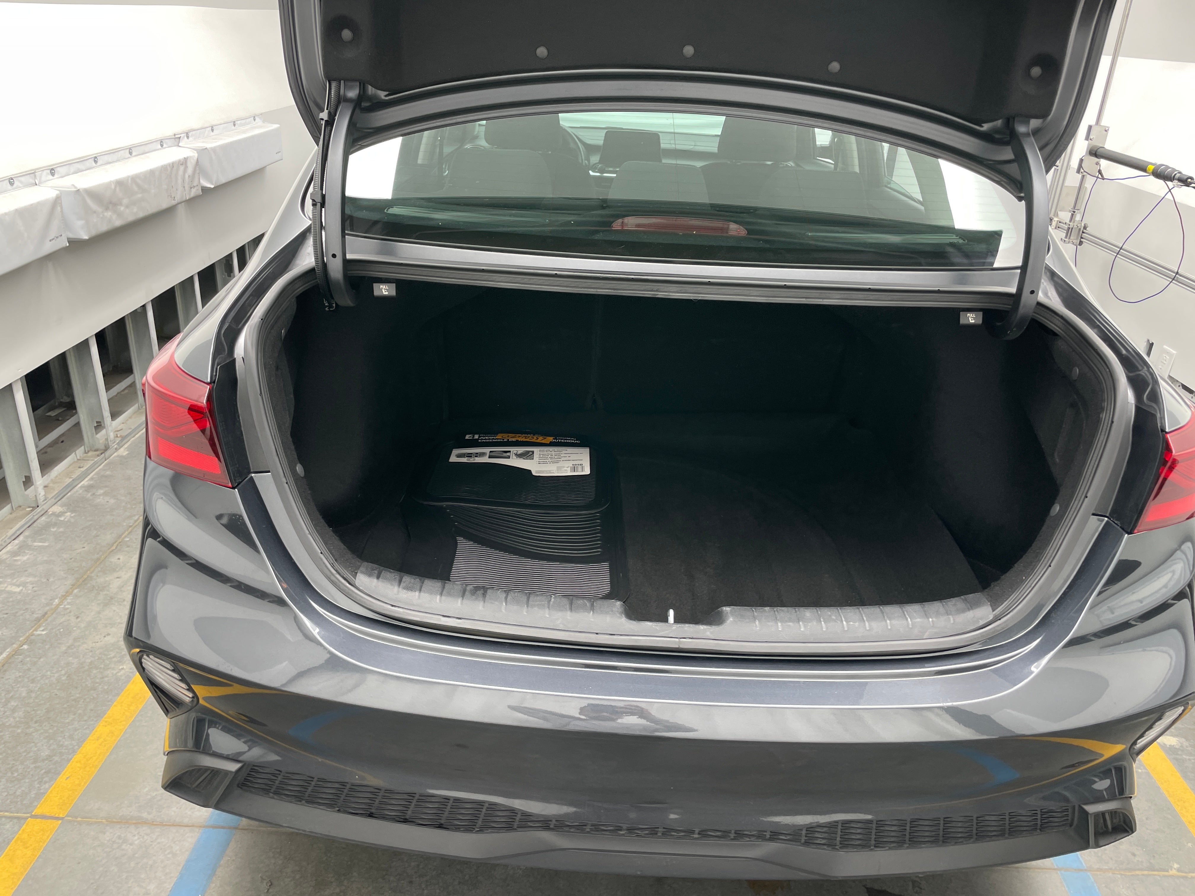 2023 Kia Forte LXS 7