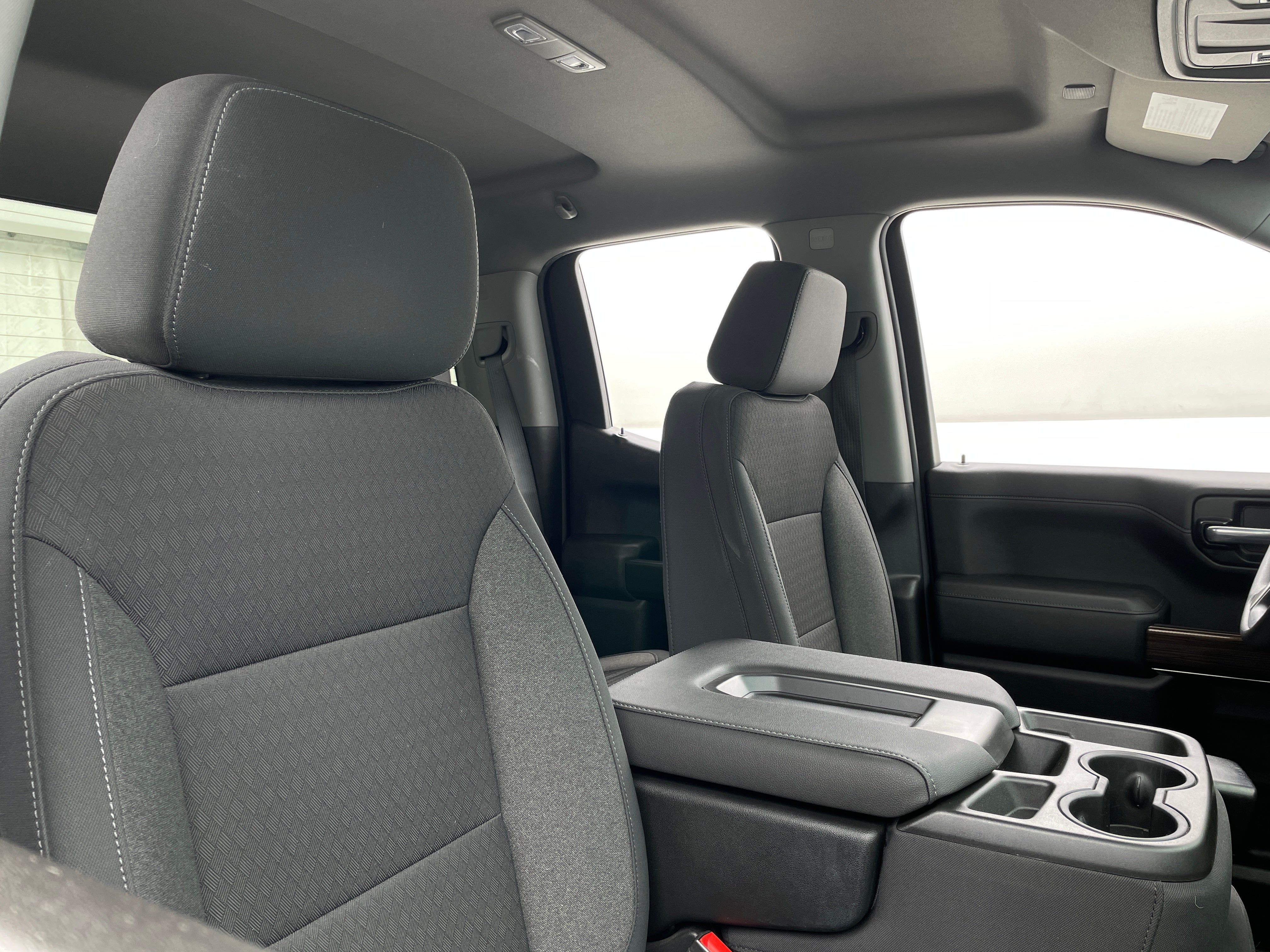 2020 Chevrolet Silverado 1500 LT 2