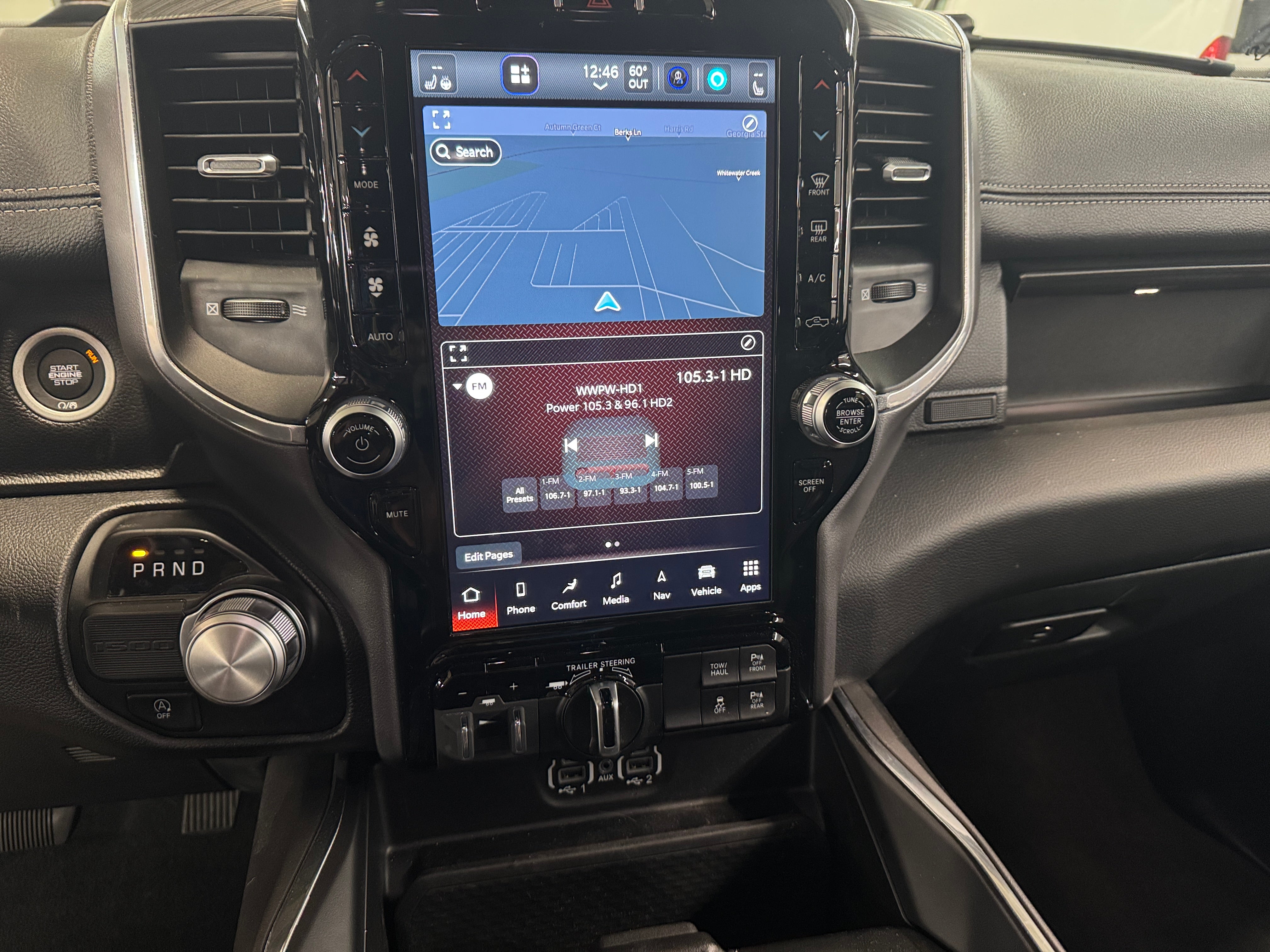 2023 RAM 1500 Laramie 3