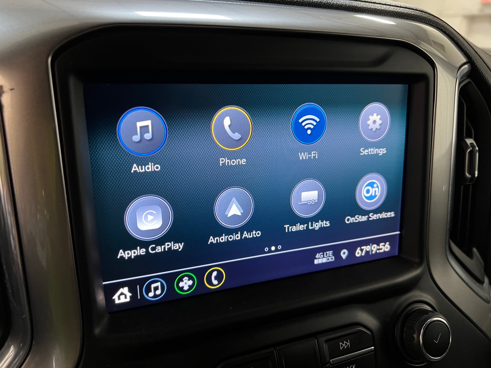 Thumbnail: 2022 Chevrolet Silverado 1500 - 4