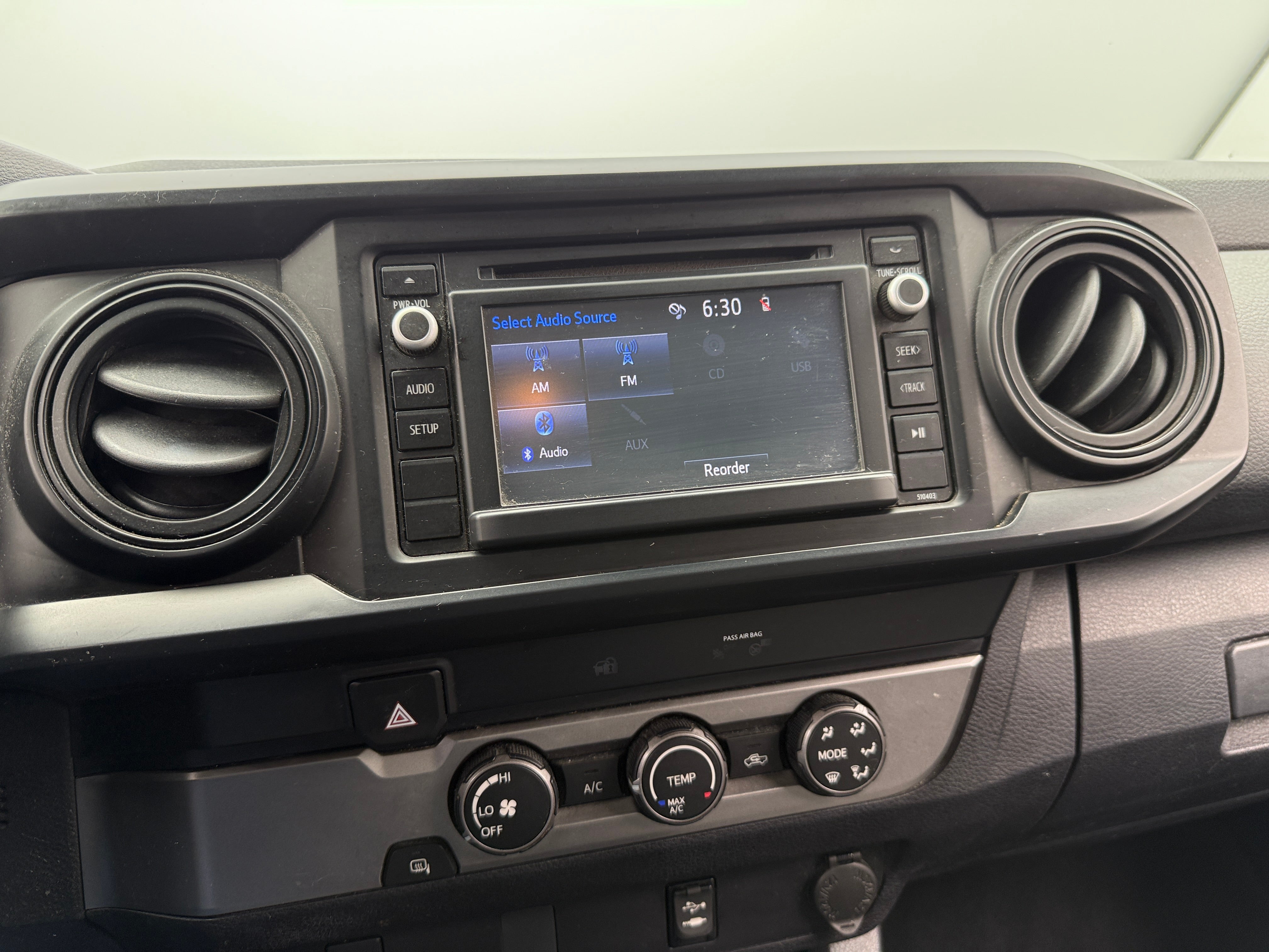 2019 Toyota Tacoma SR 4