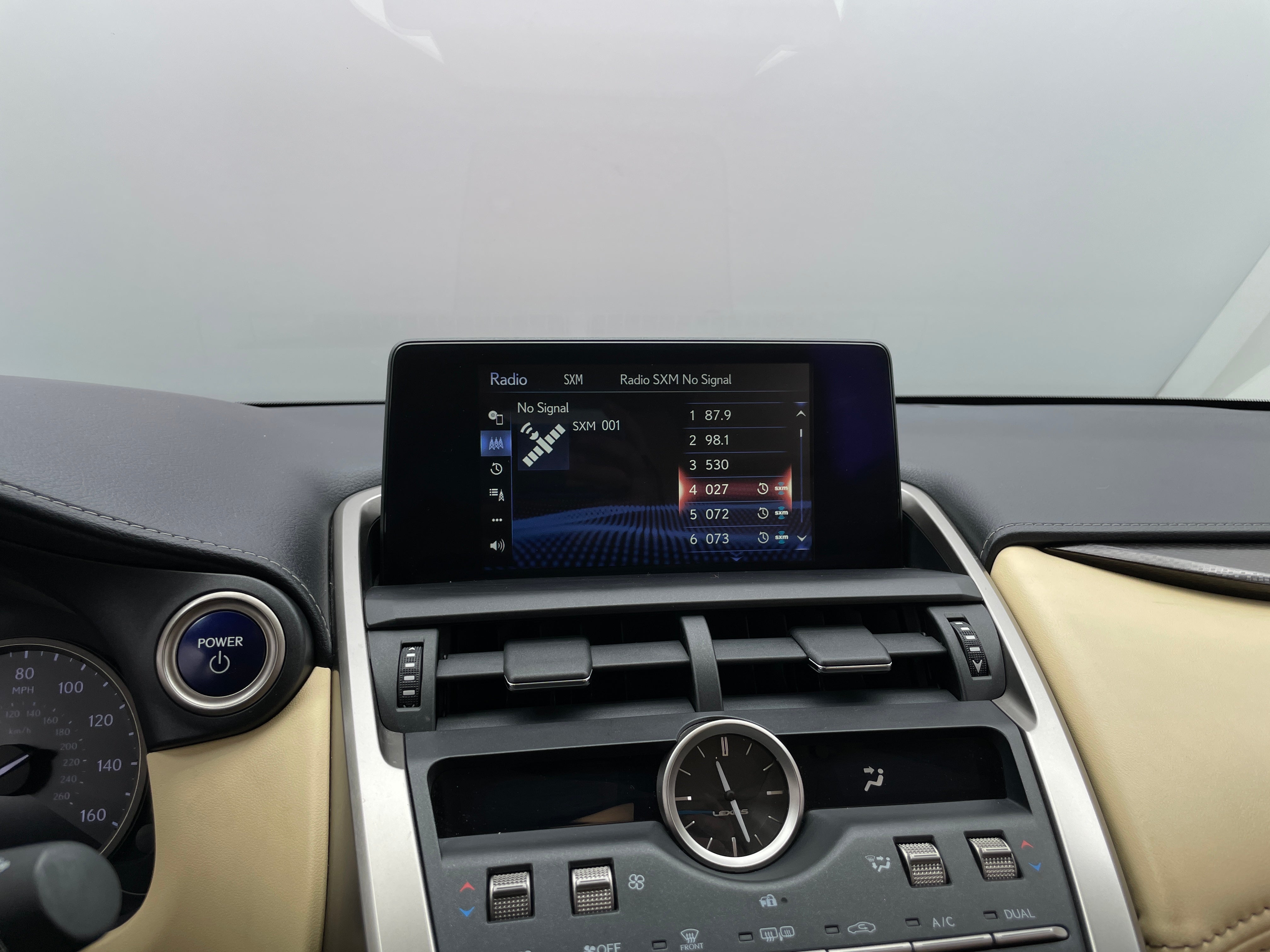 2019 Lexus NX Hybrid 300h 4