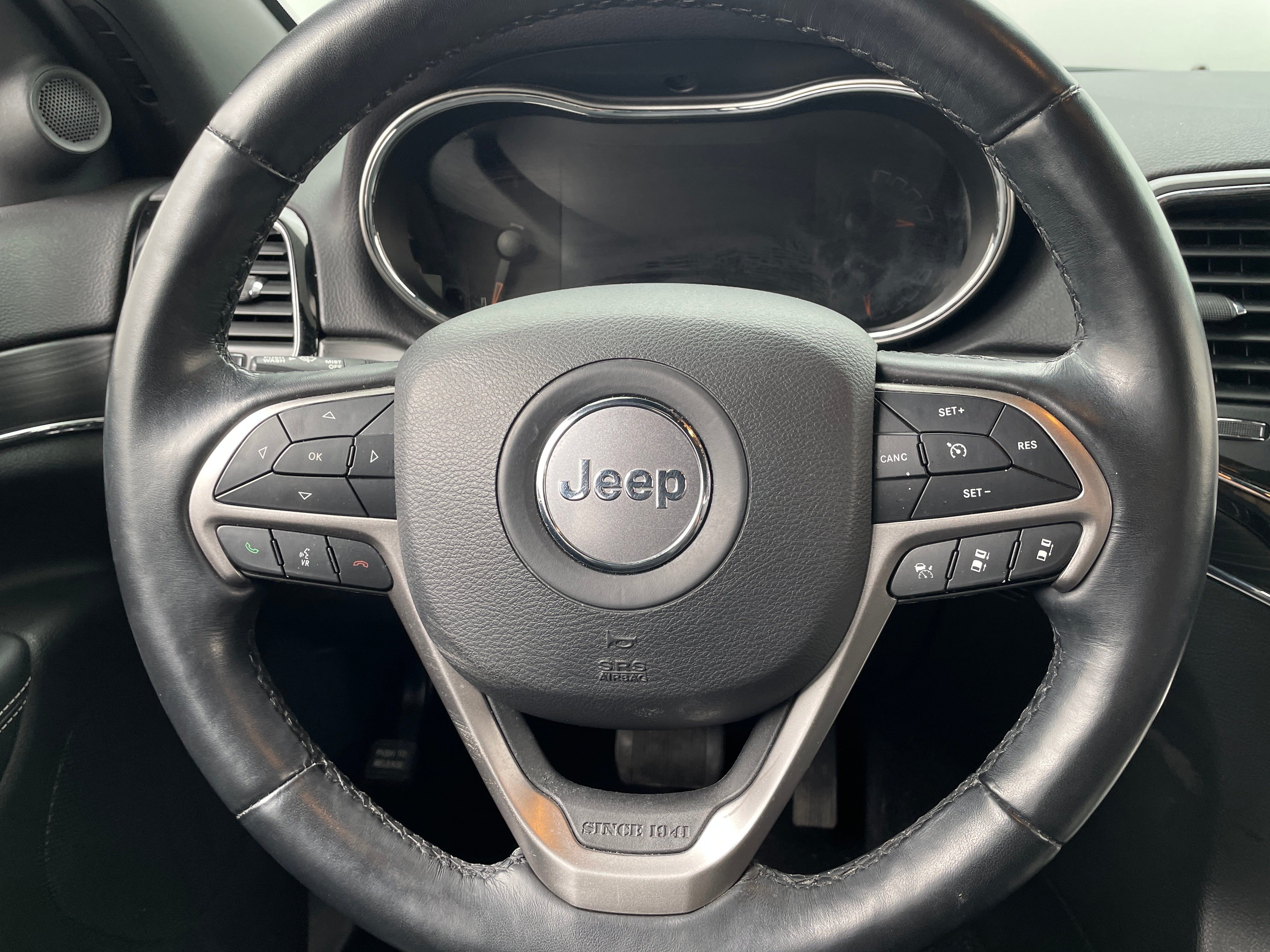 2021 Jeep Grand Cherokee 80th Anniversary 4