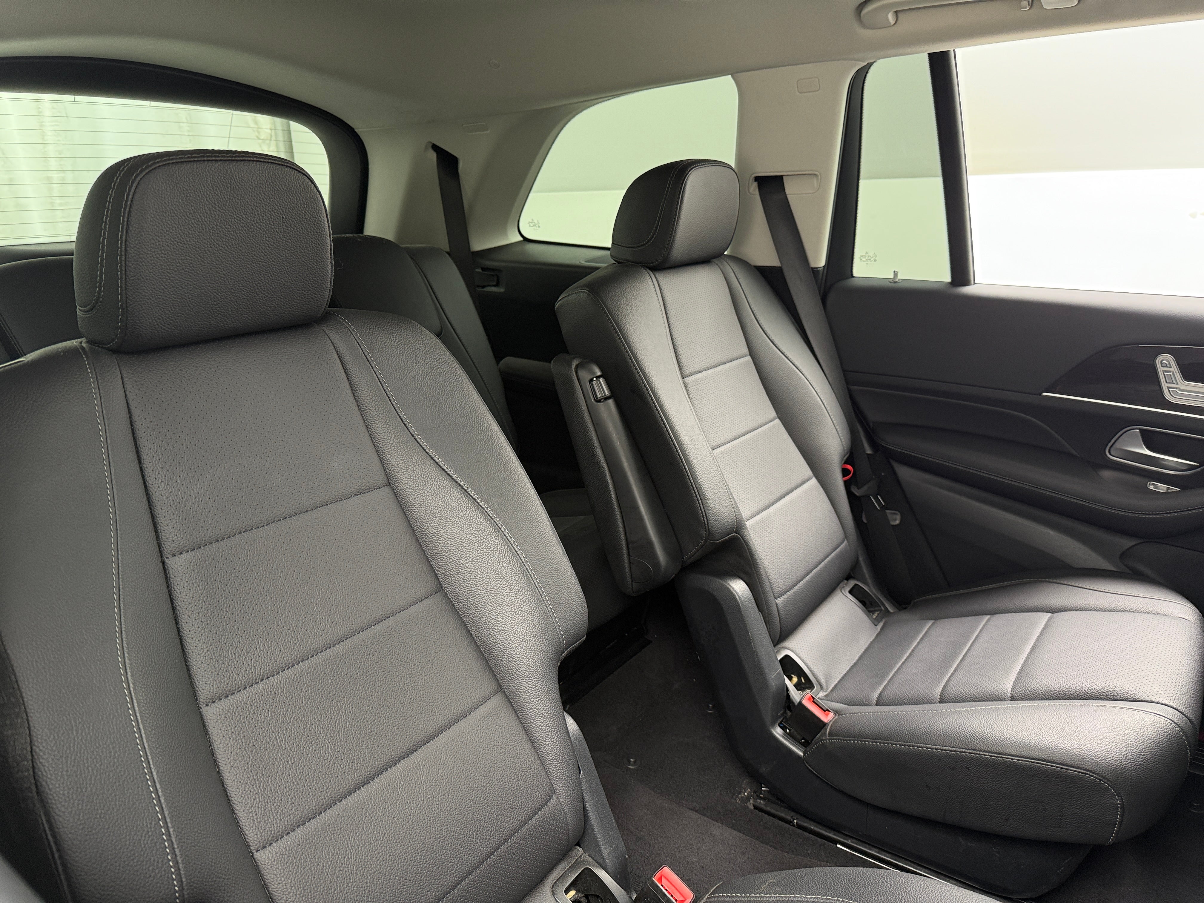 2023 Mercedes-Benz GLS 450 4MATIC 5