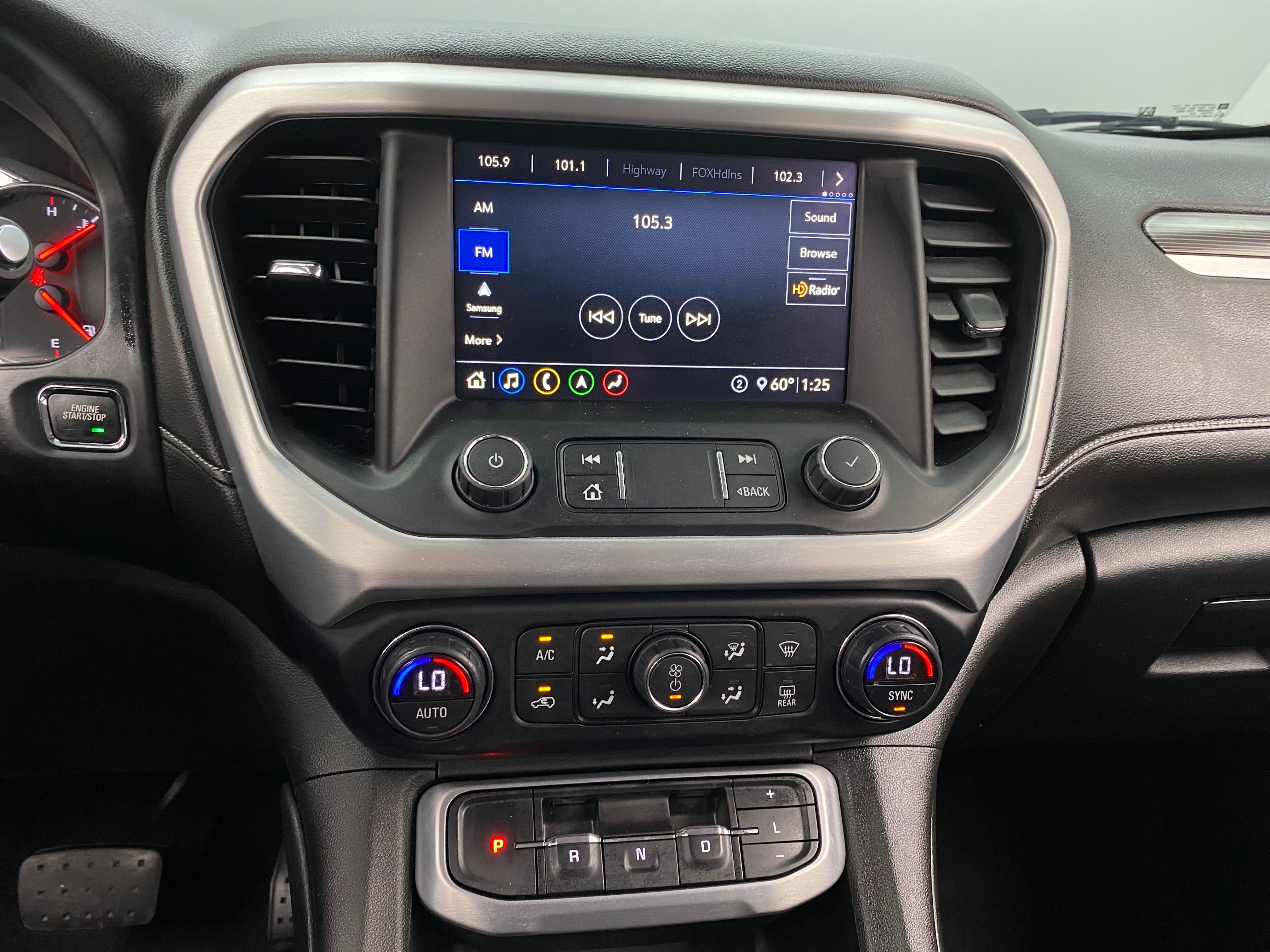 2020 GMC Acadia SLT 3