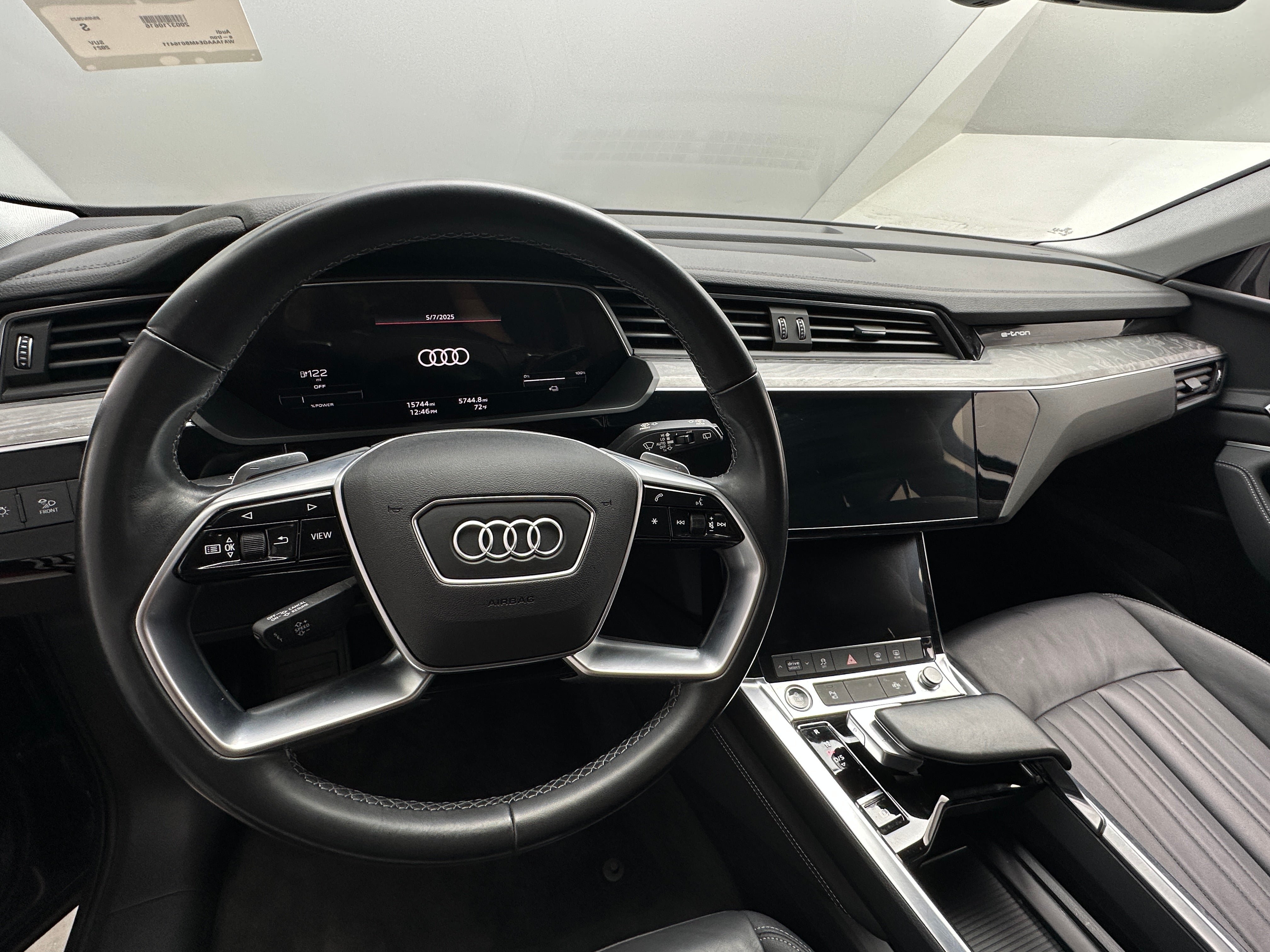 2021 Audi e-tron Premium 2