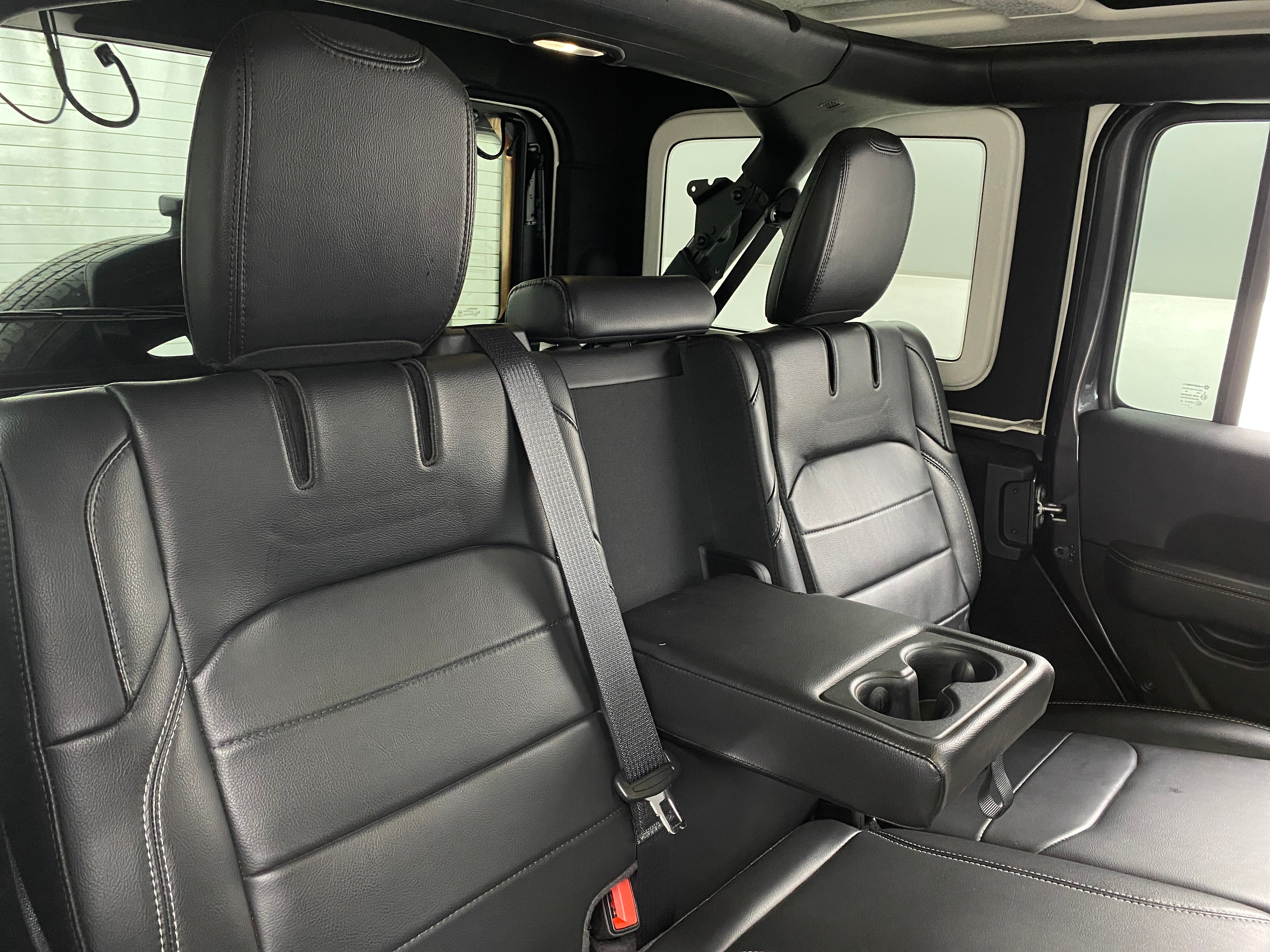2021 Jeep Wrangler Unlimited Sahara 4xe 5
