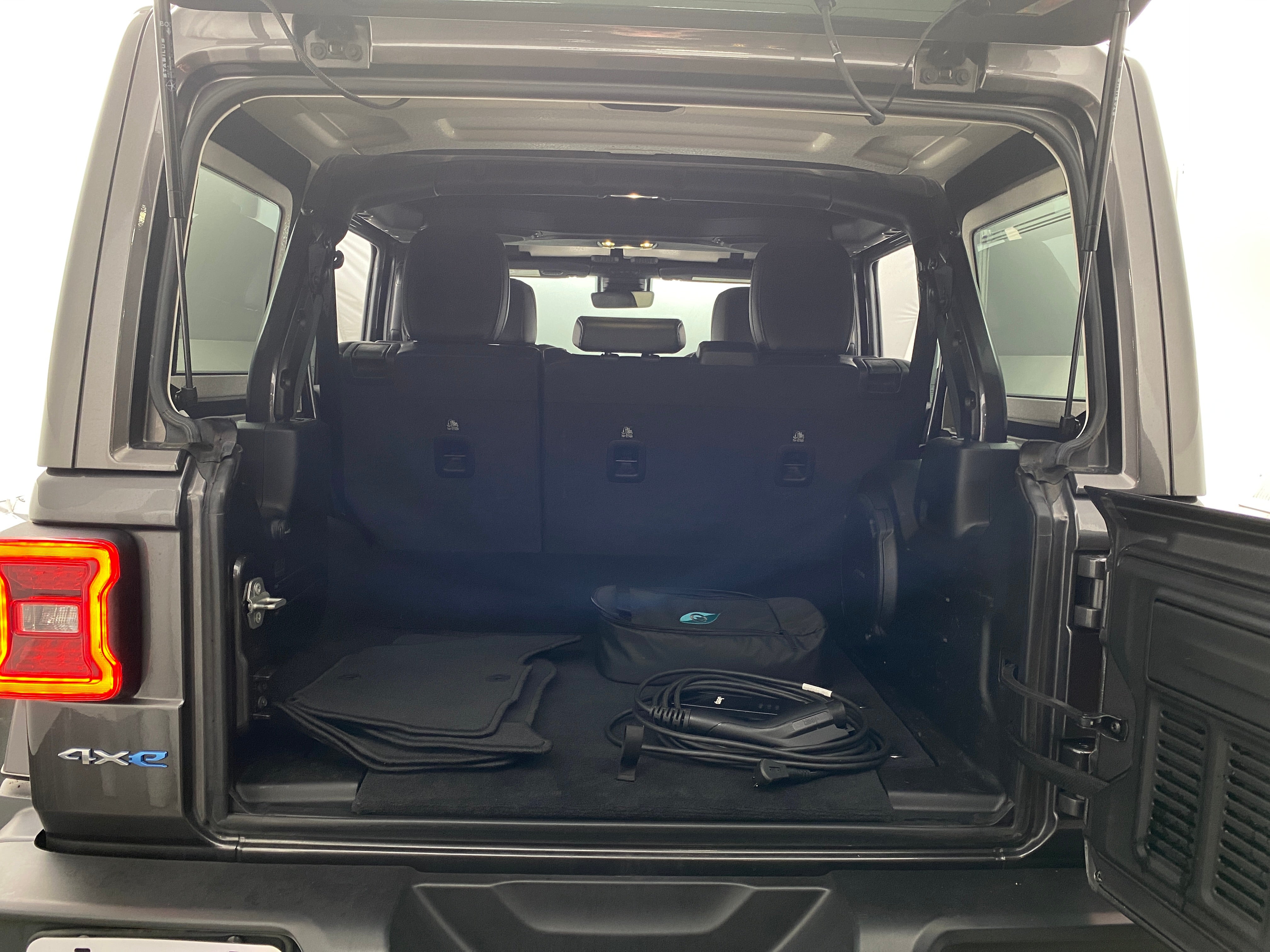 2021 Jeep Wrangler Unlimited Sahara 4xe 6